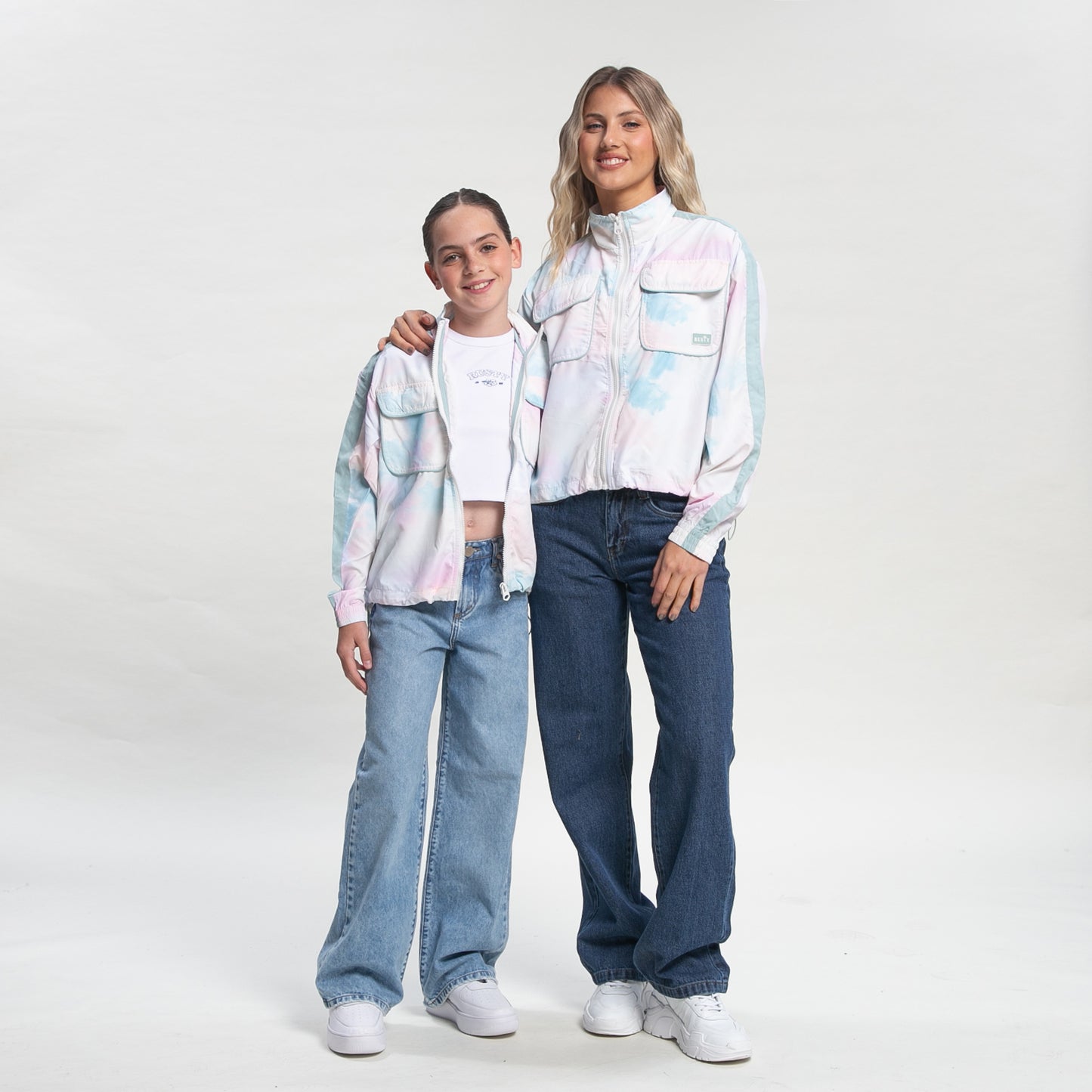 Campera Liviana  Acid Sky Windbreaker