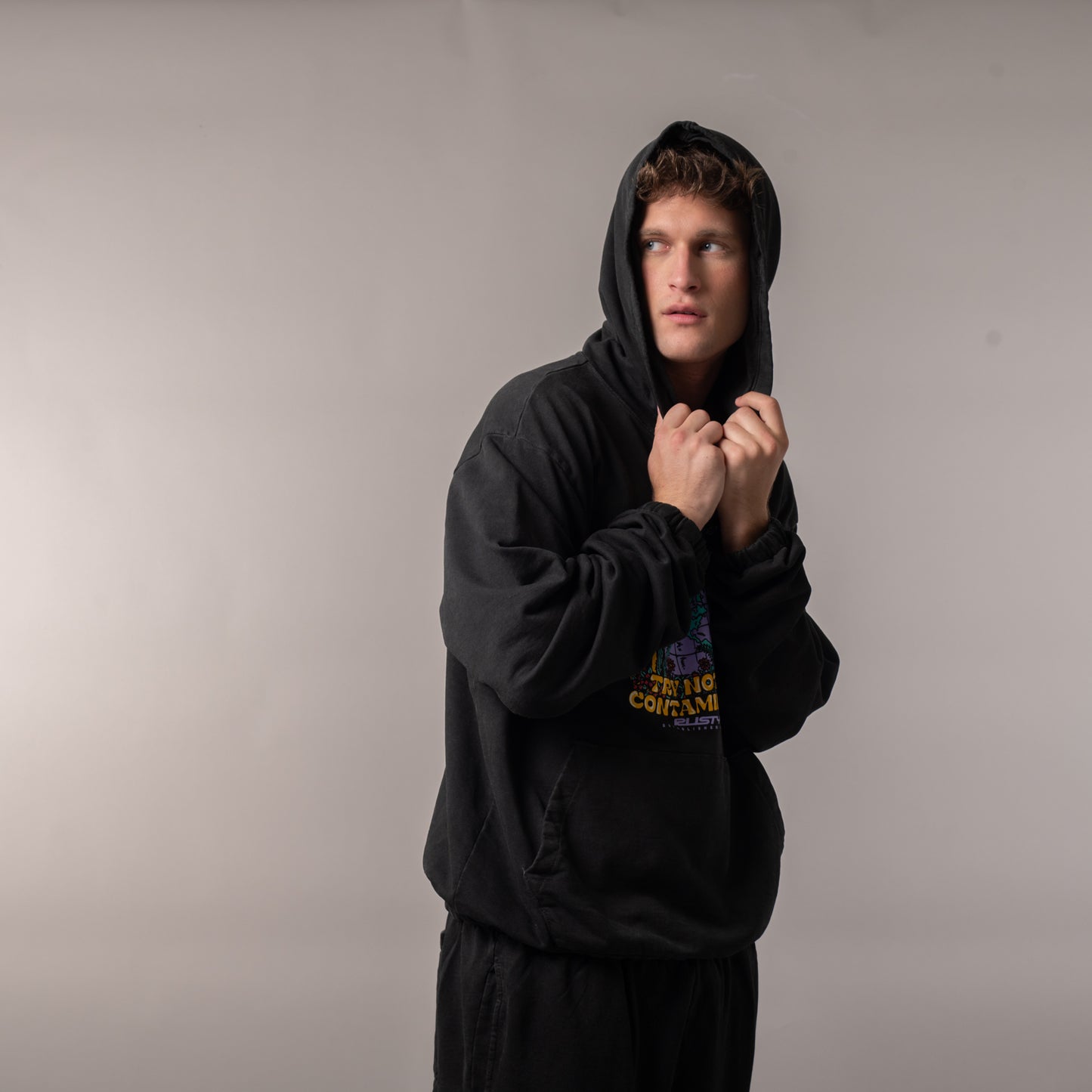 Canguro Fosters Process Black