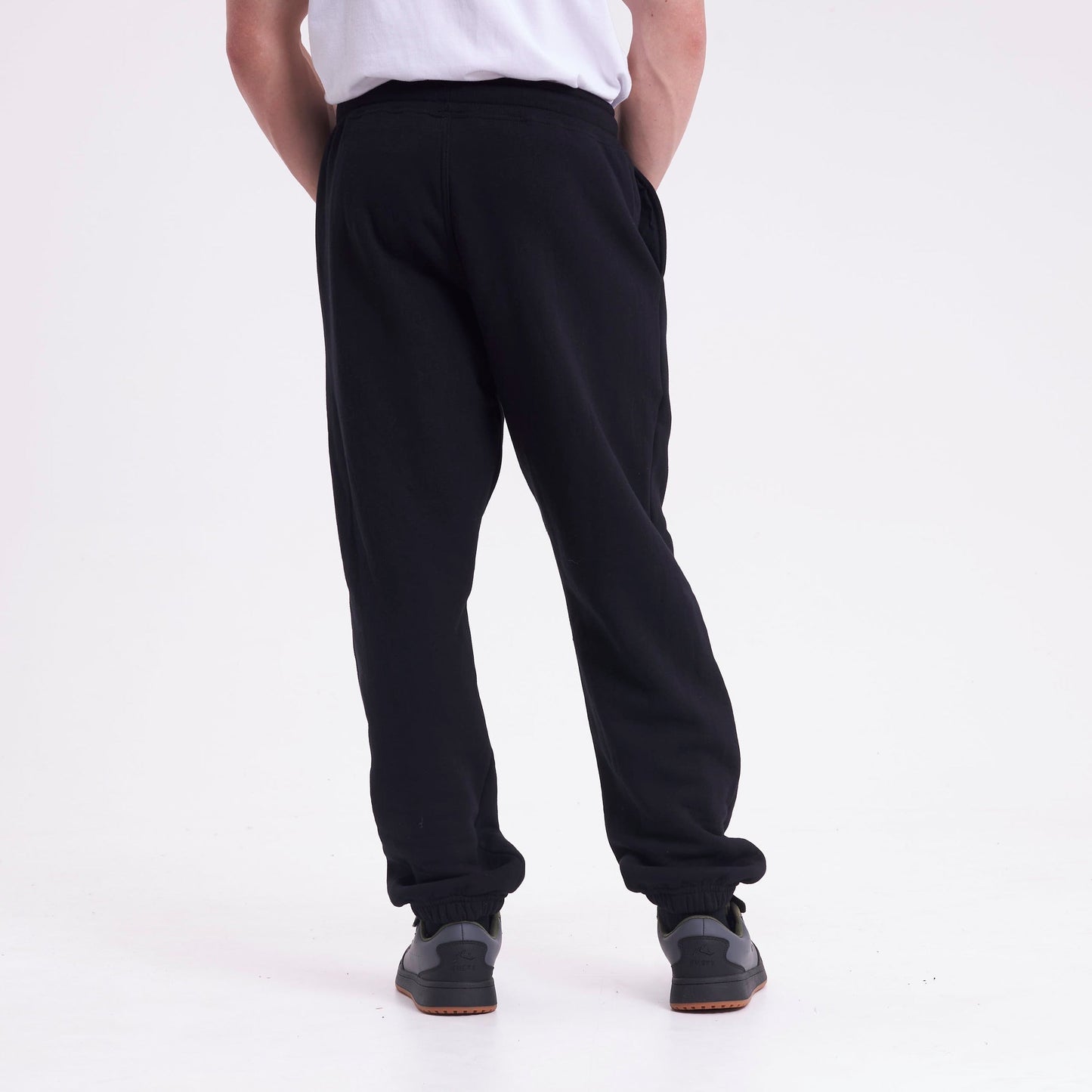 Jogging Core Division Serie 2 Black