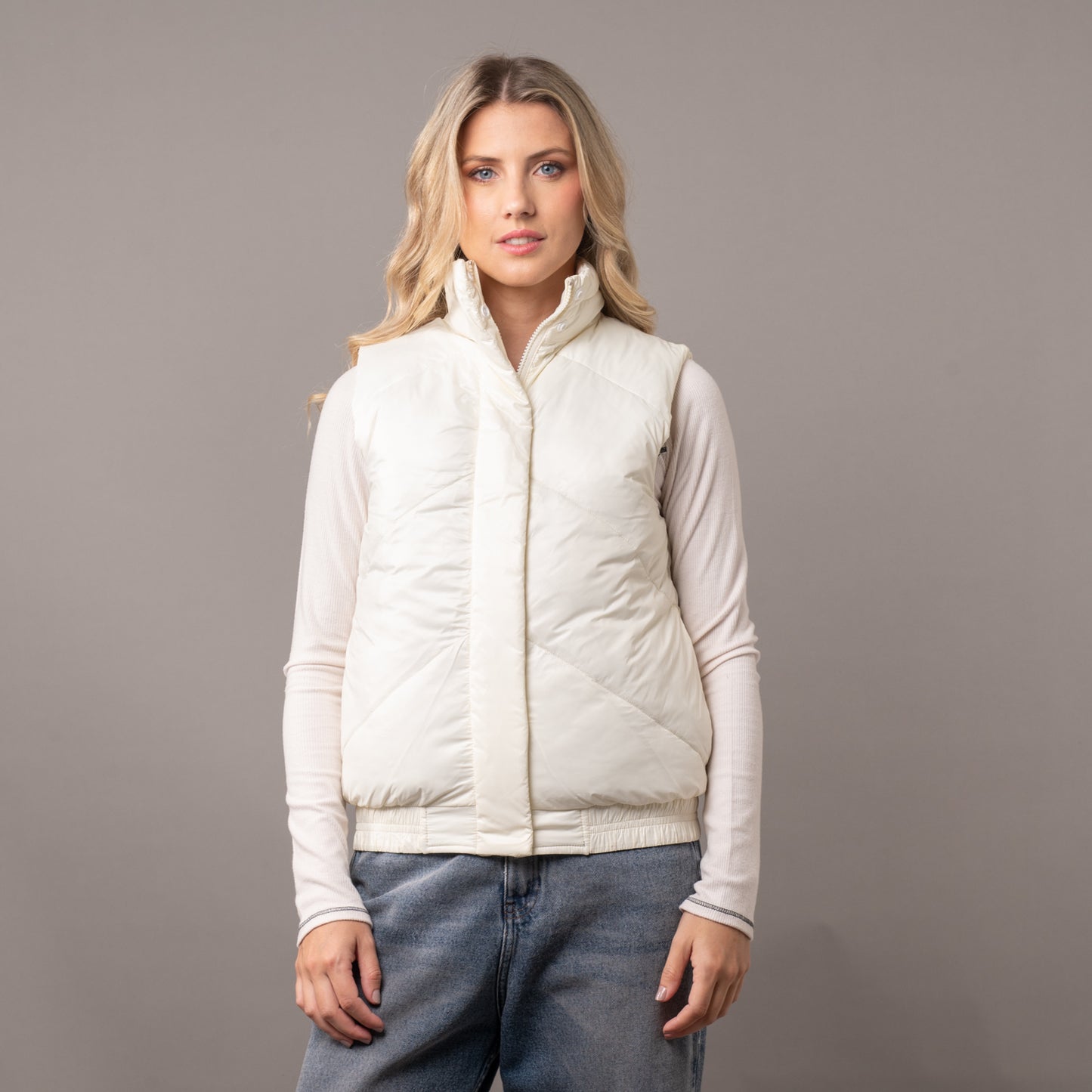 Chaleco Glow Off White