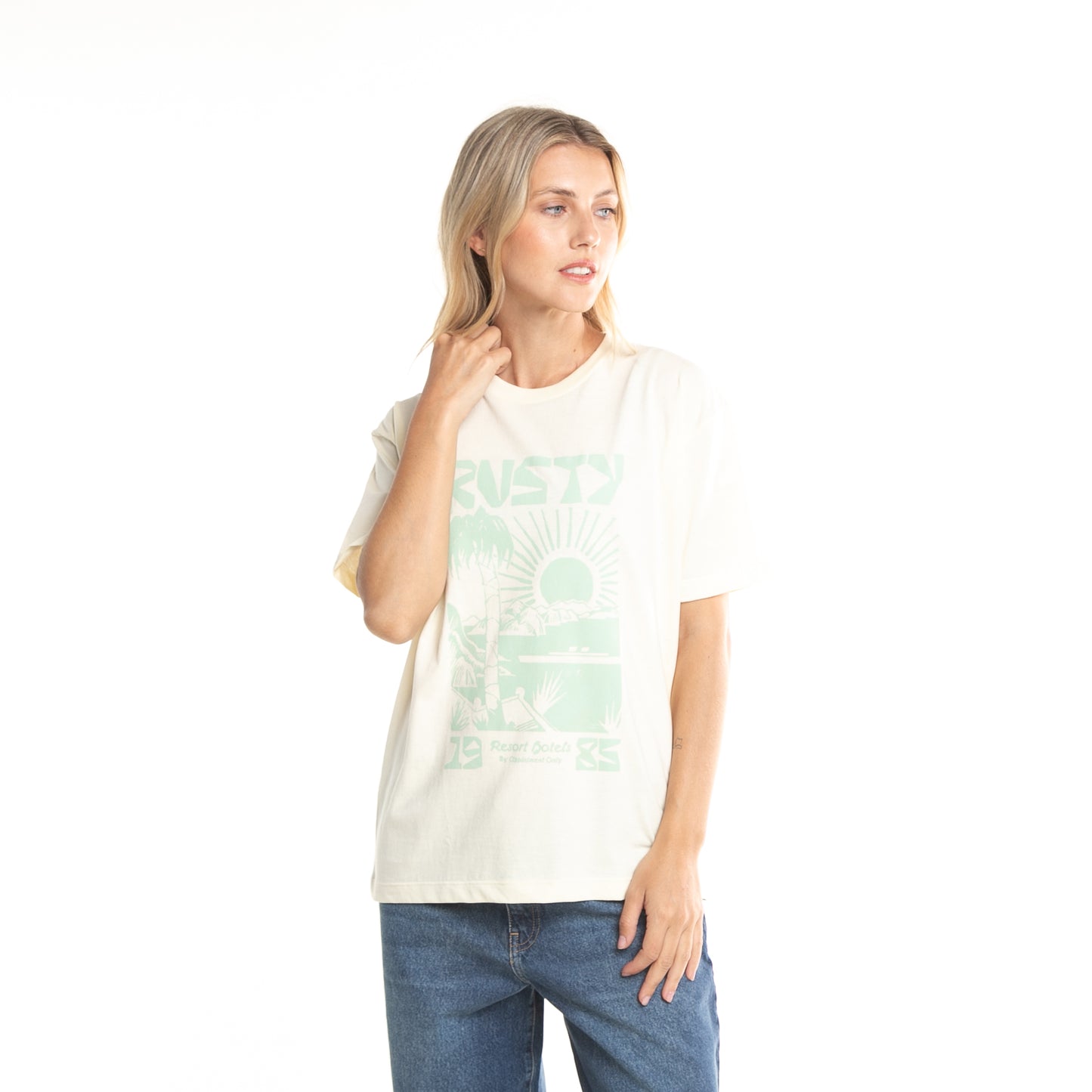 Remera Mc By The Bay Oversize Ld Cream