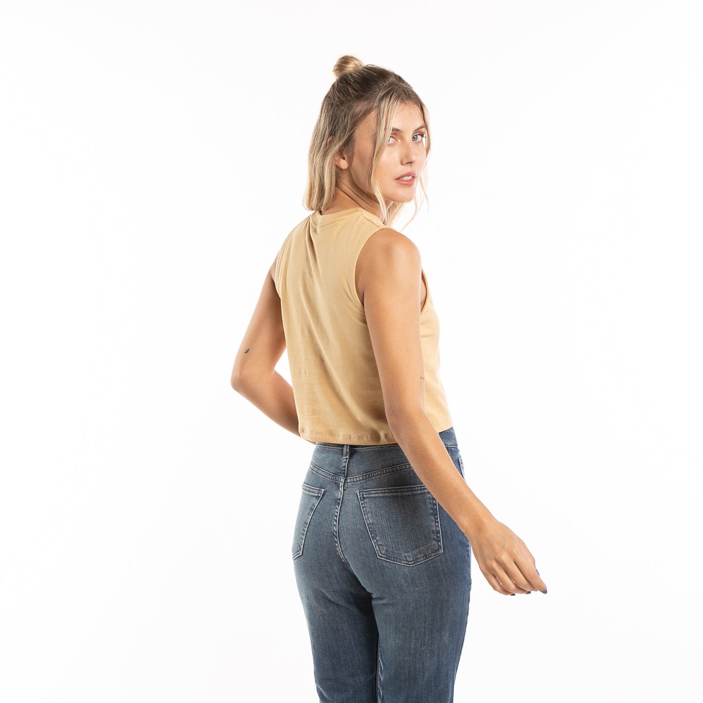 Musculosa Patch Crop Ld Camel