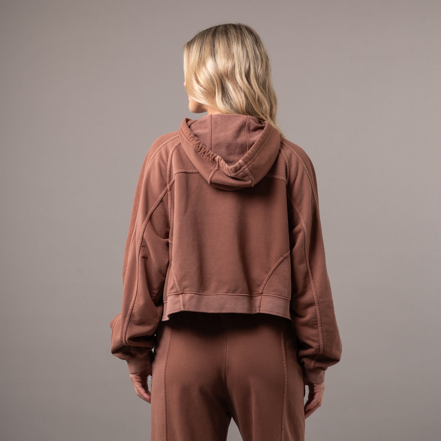 Campera Canguro Player One Pinecone