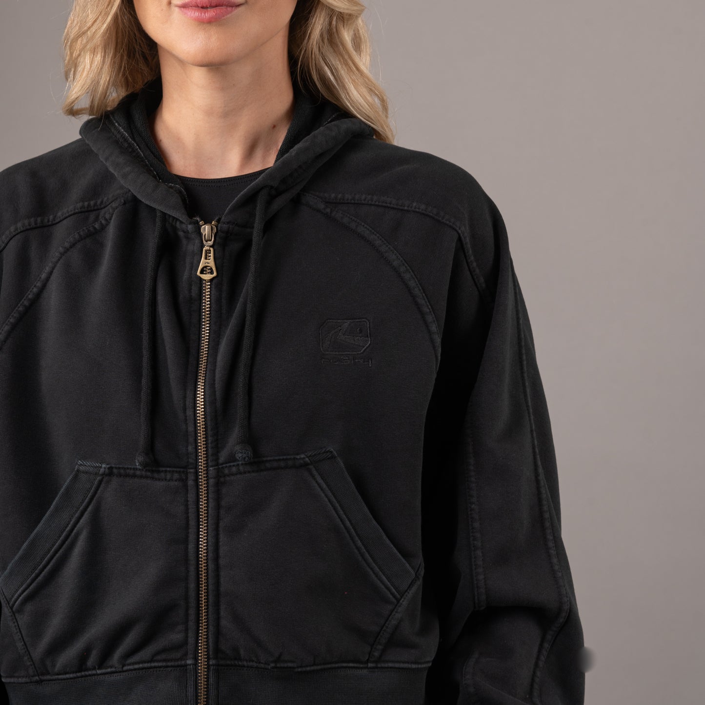 Campera Canguro Player One Black