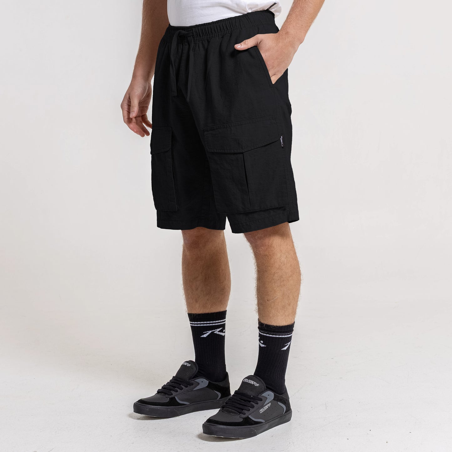 Bermuda Gorin 2 Linen Black
