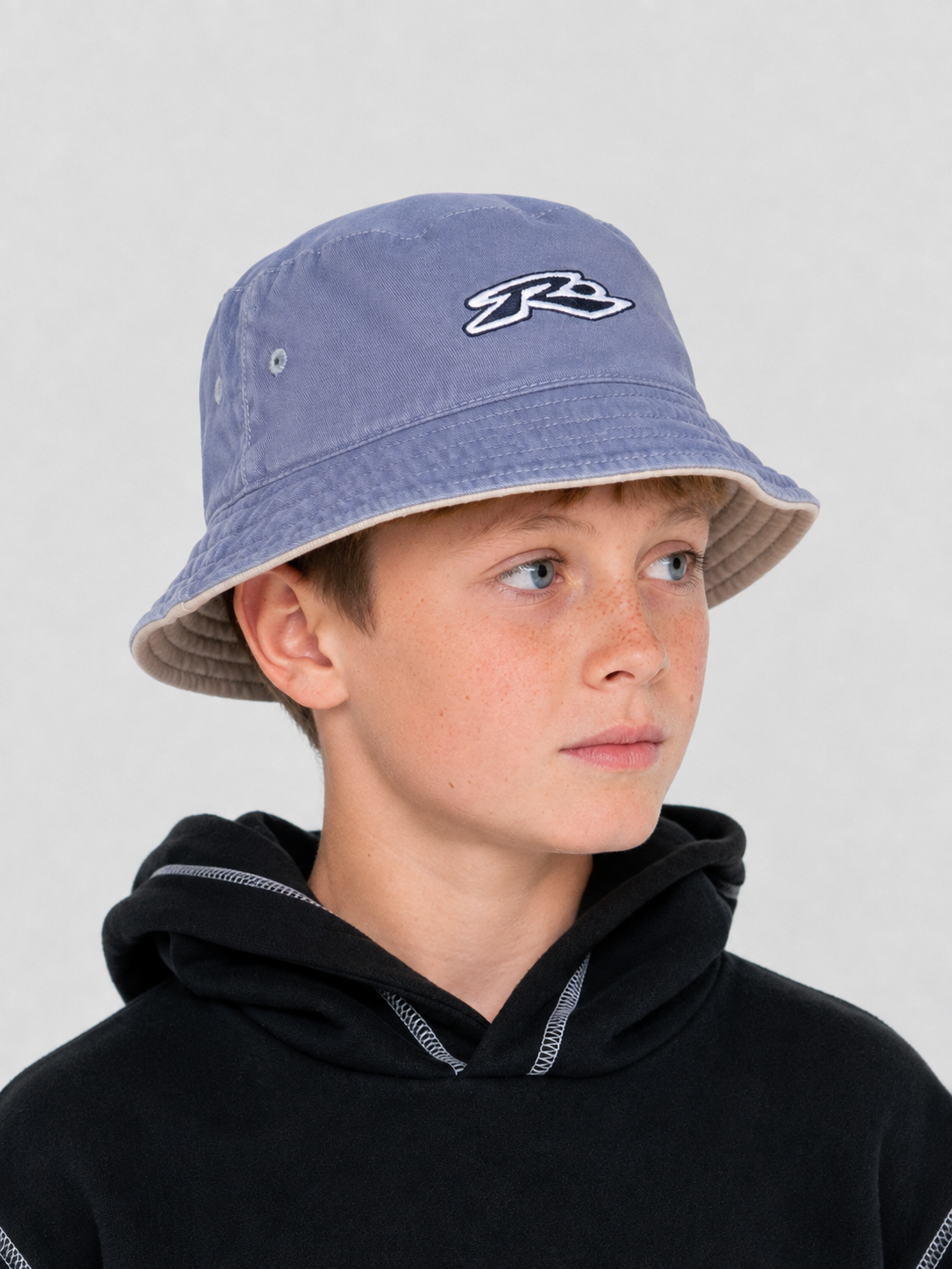 Pilusos Kick Flip Reversible Bucket Boys* China Blue