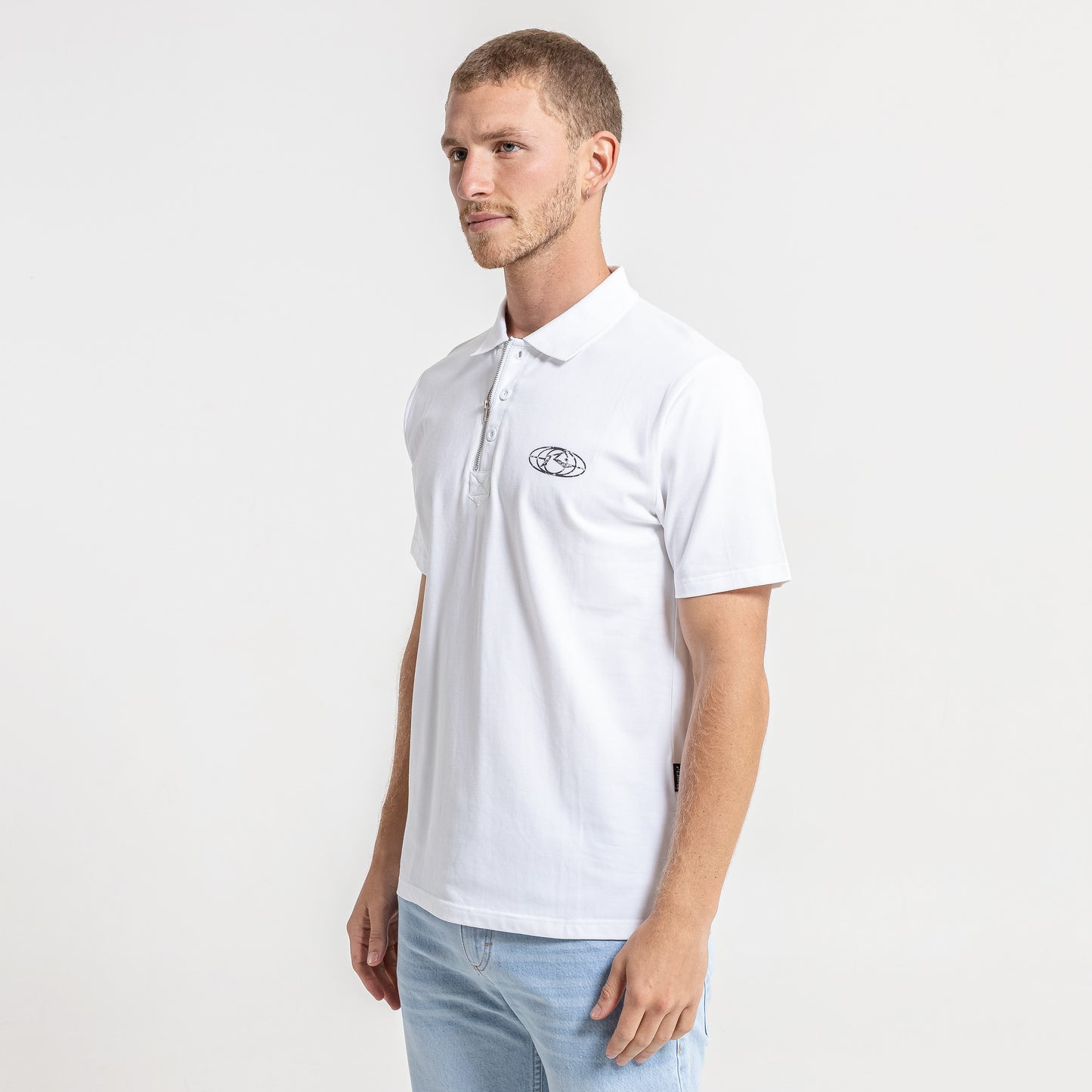 Chomba Reentry White