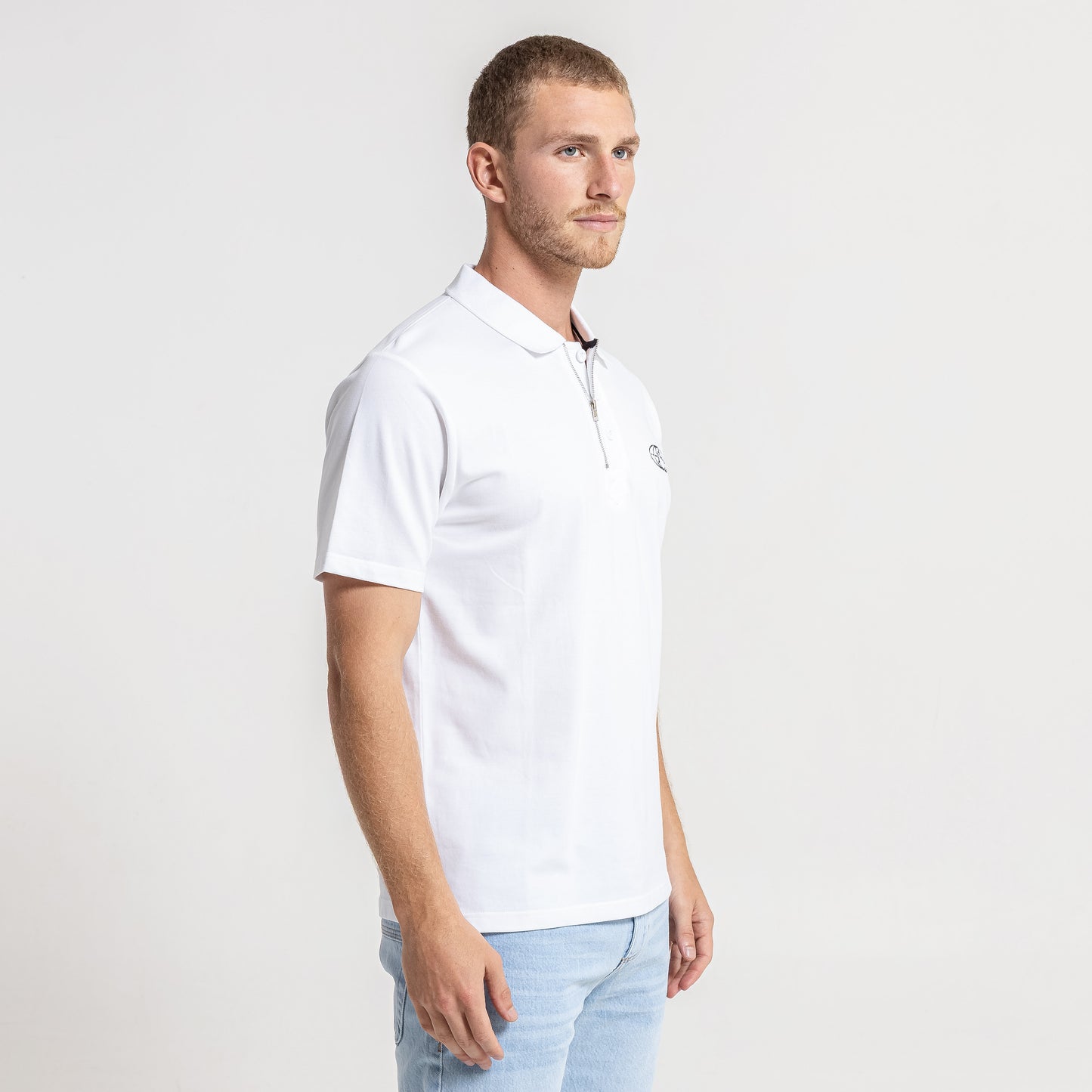 Chomba Reentry White