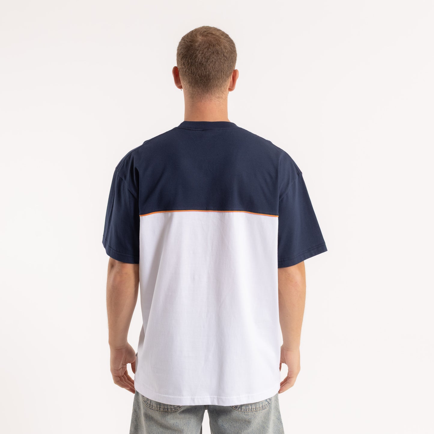 Remera Infinity White/Navy Blue