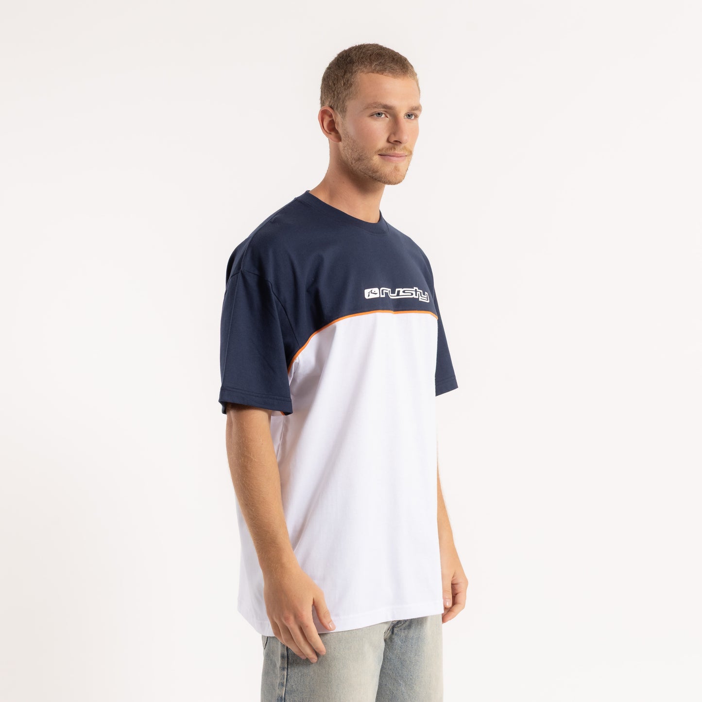 Remera Infinity White/Navy Blue