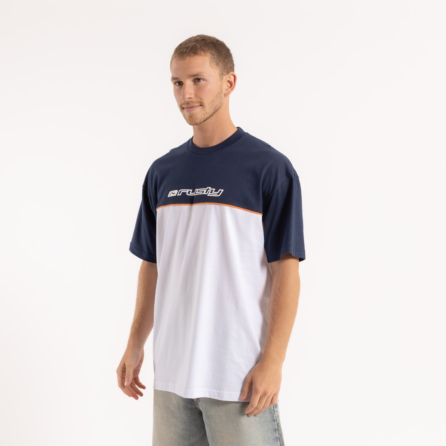 Remera Infinity White/Navy Blue