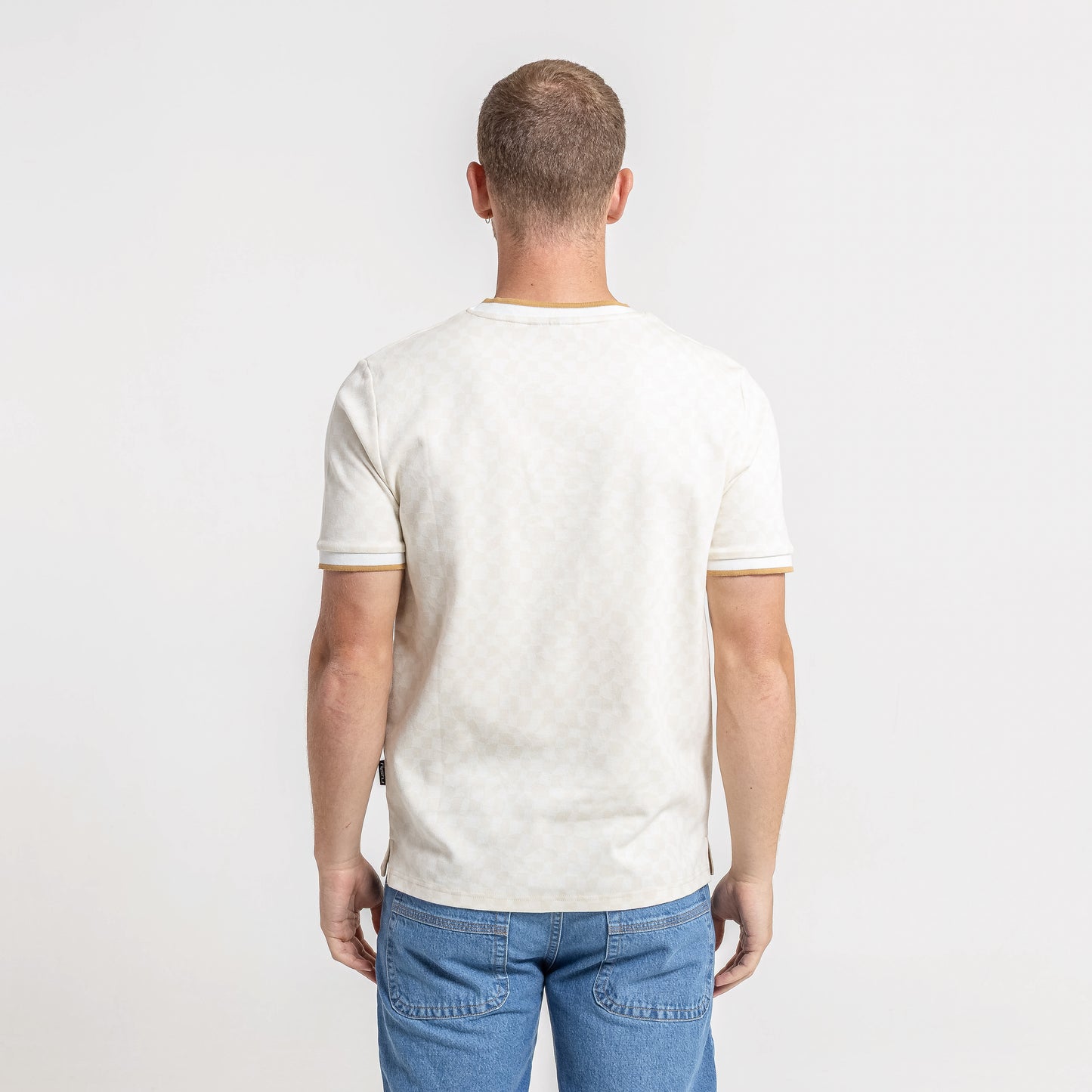 Remera Leash Off White