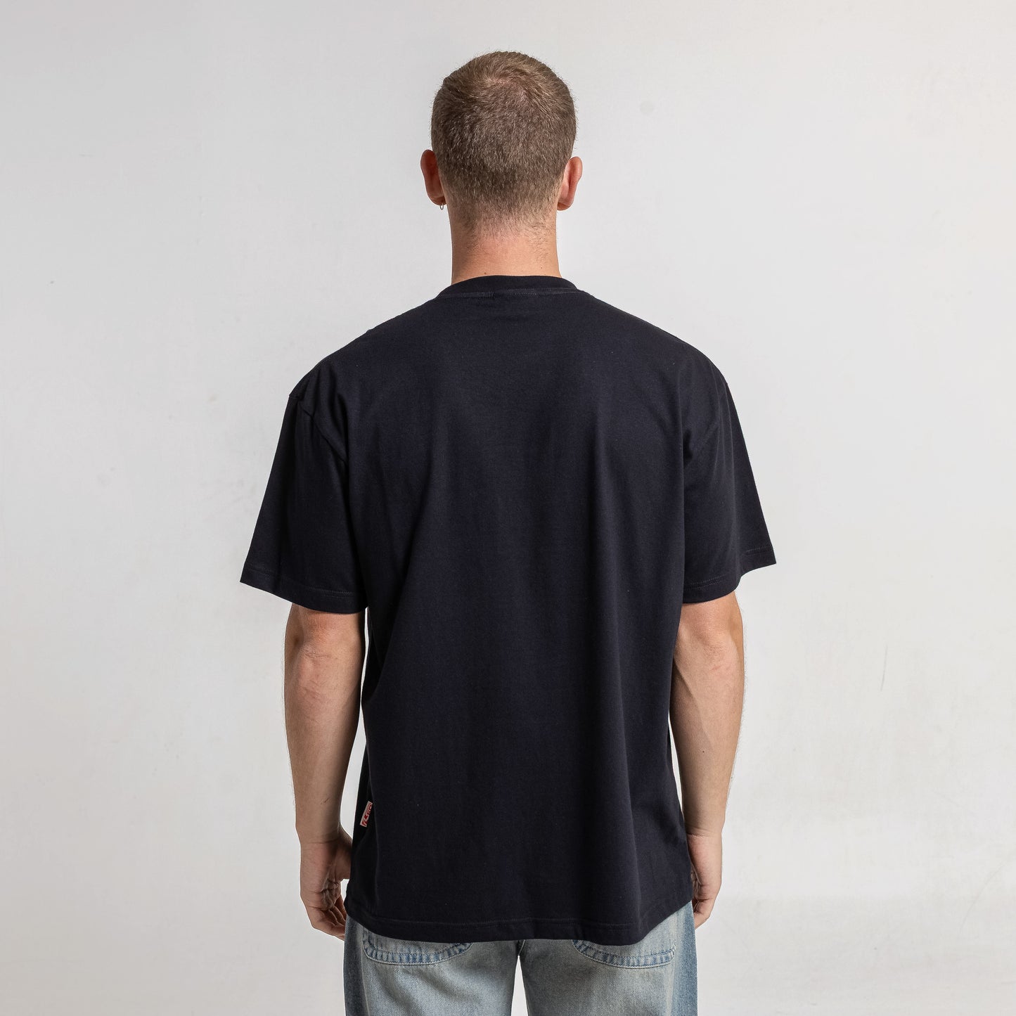 Remera Logo Town Black