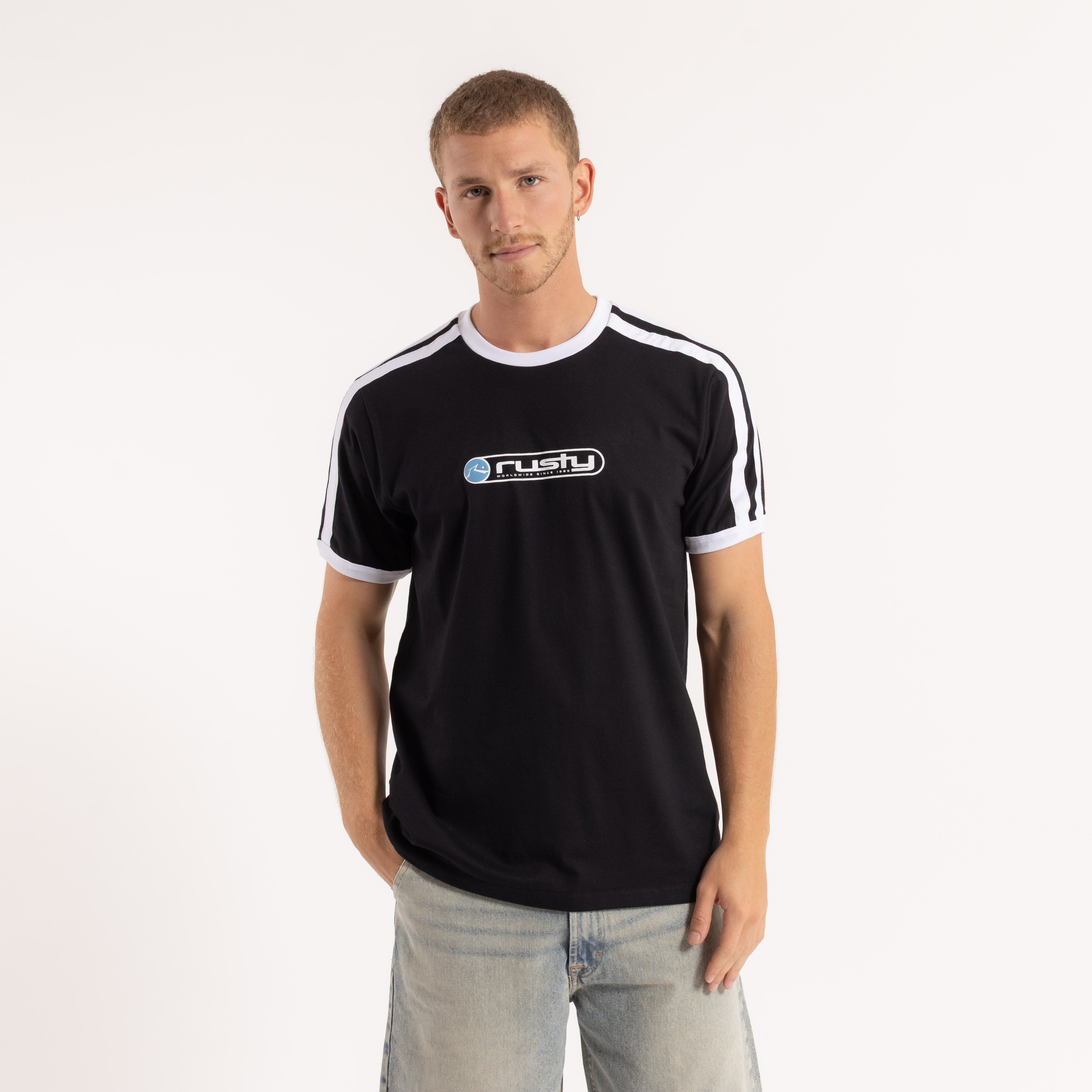 Remera Poppa Black/White