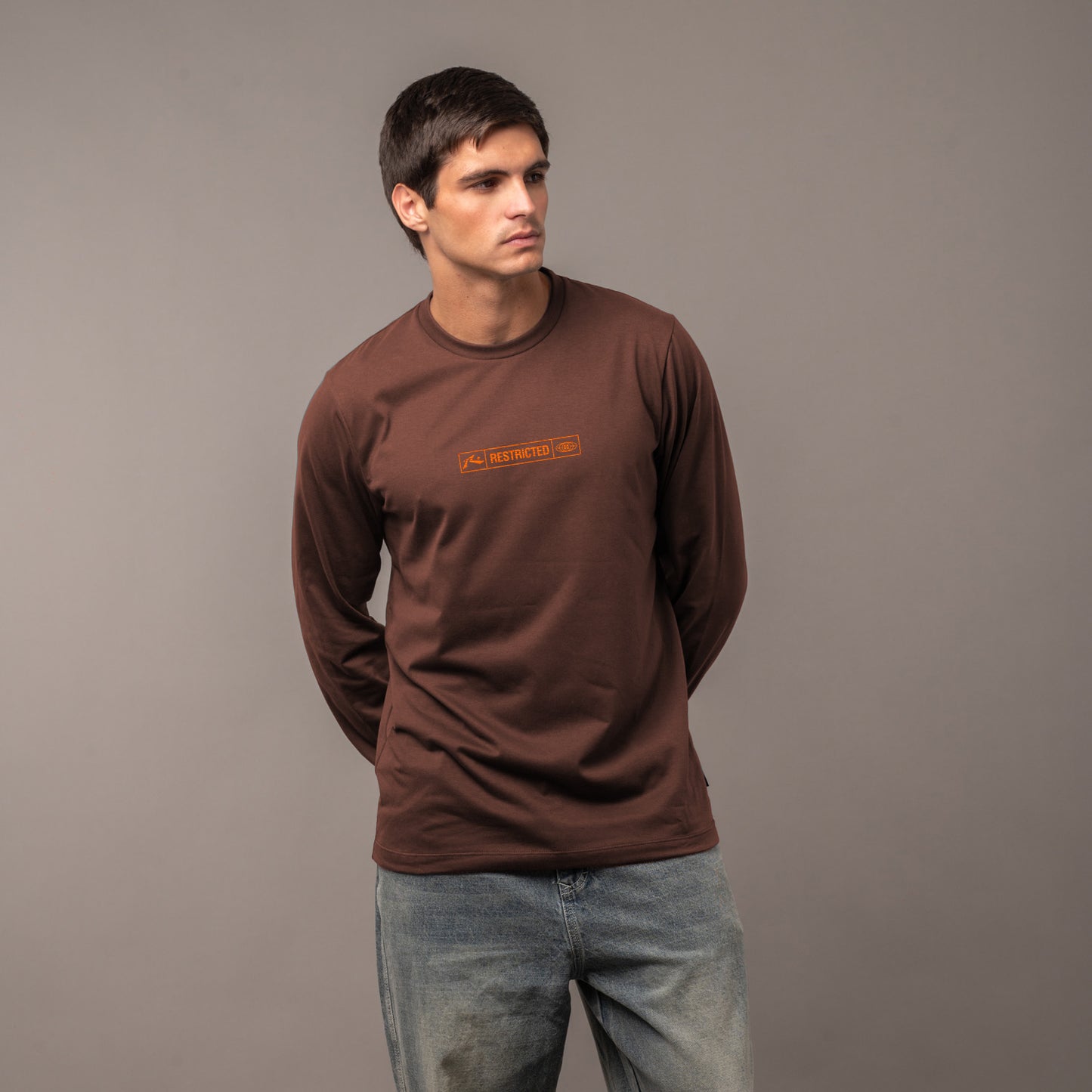 Remera Restrict Junky Ls Pinecone