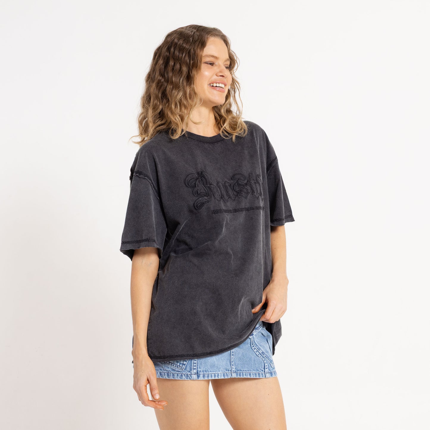Remera Roxanne Feeln Oversize Vintage Black