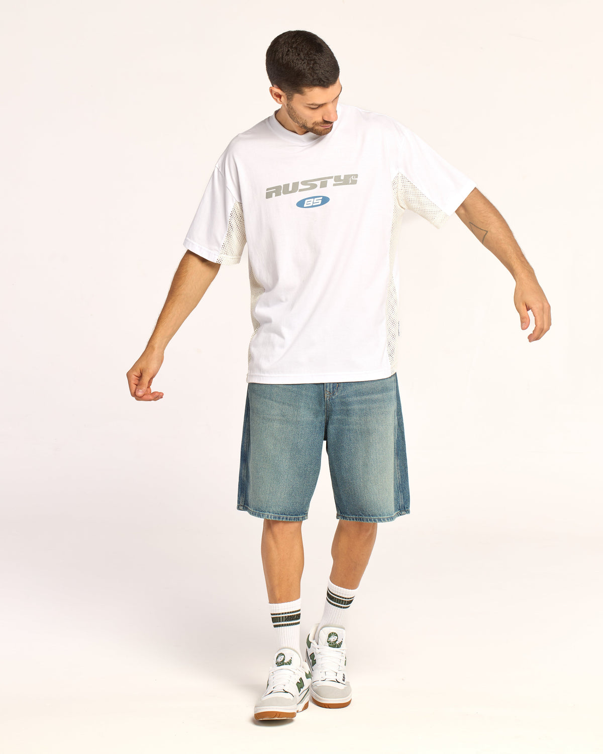 Remera Rodman Ov White