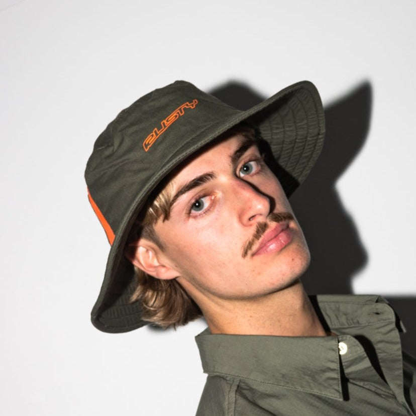 Piluso Carbon Bucket Savanna