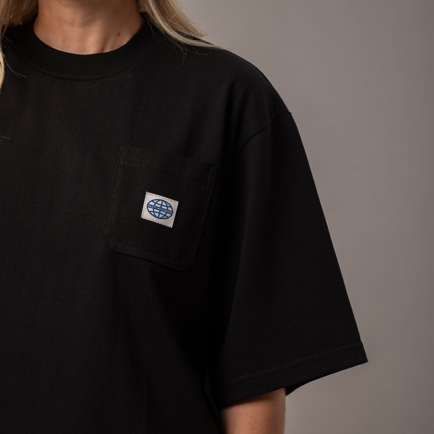 Remera Steezy Cropped Boxy Ld Black
