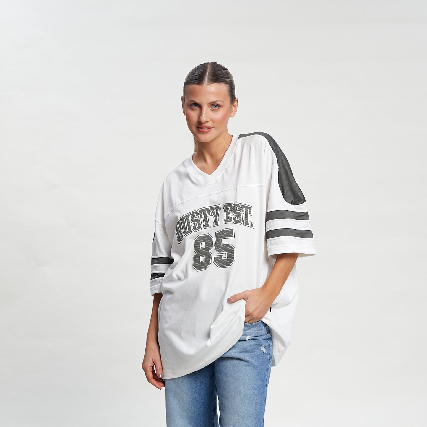 Remera Mc Makenz Tee Unisex Off White