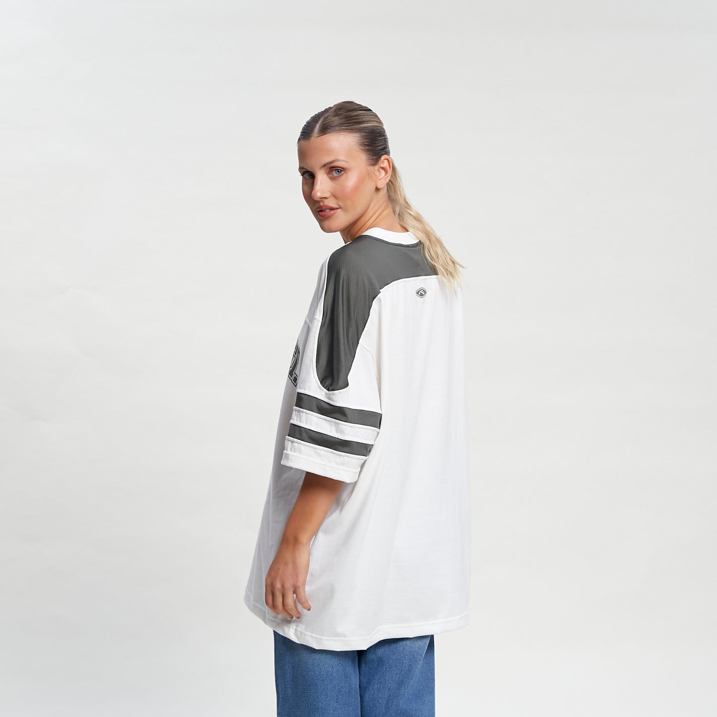 Remera Mc Makenz Tee Unisex Off White