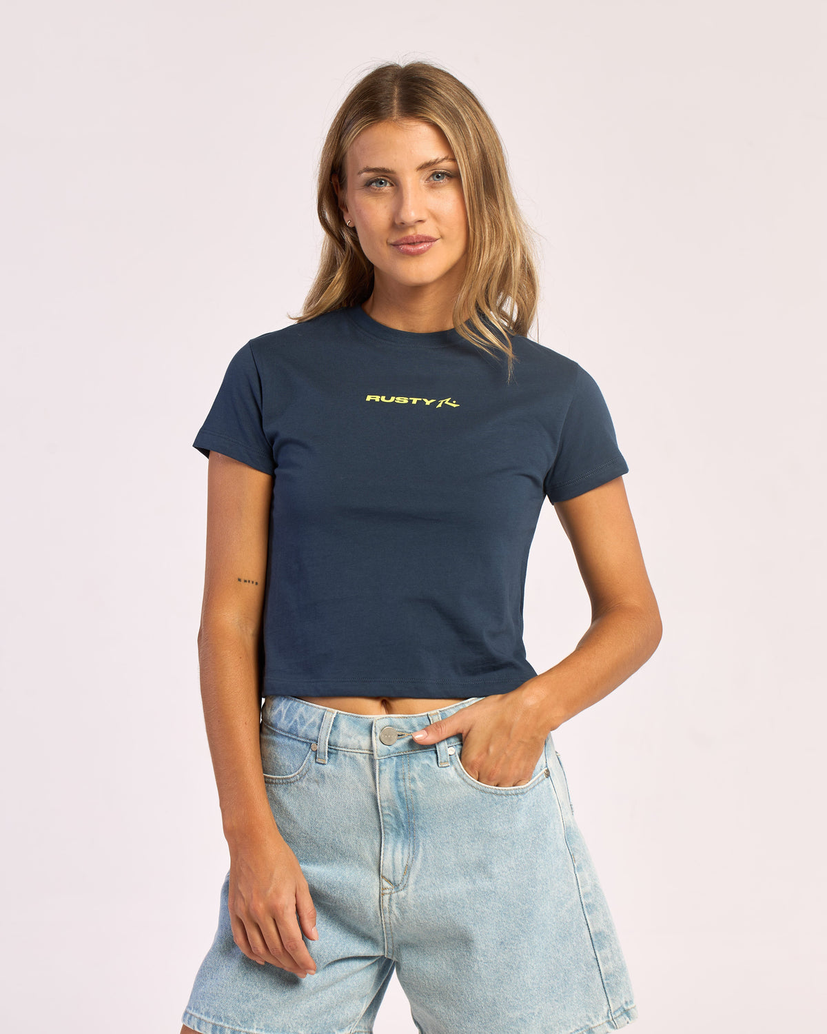Remera Essentials Relaxed Mini 2.0 Navy