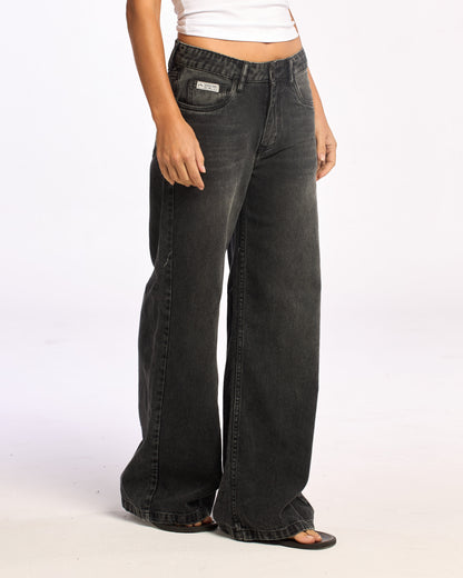 Jean Cyprus Black Low Rise Wide Blasted Black