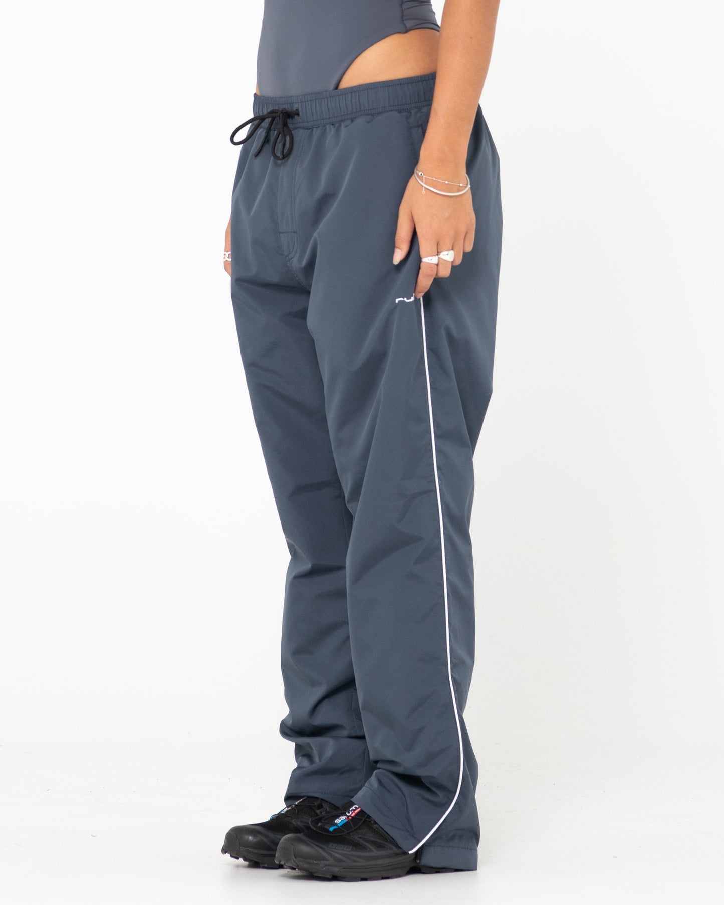 Pantalon First Touch Unisex Trackpant Coal