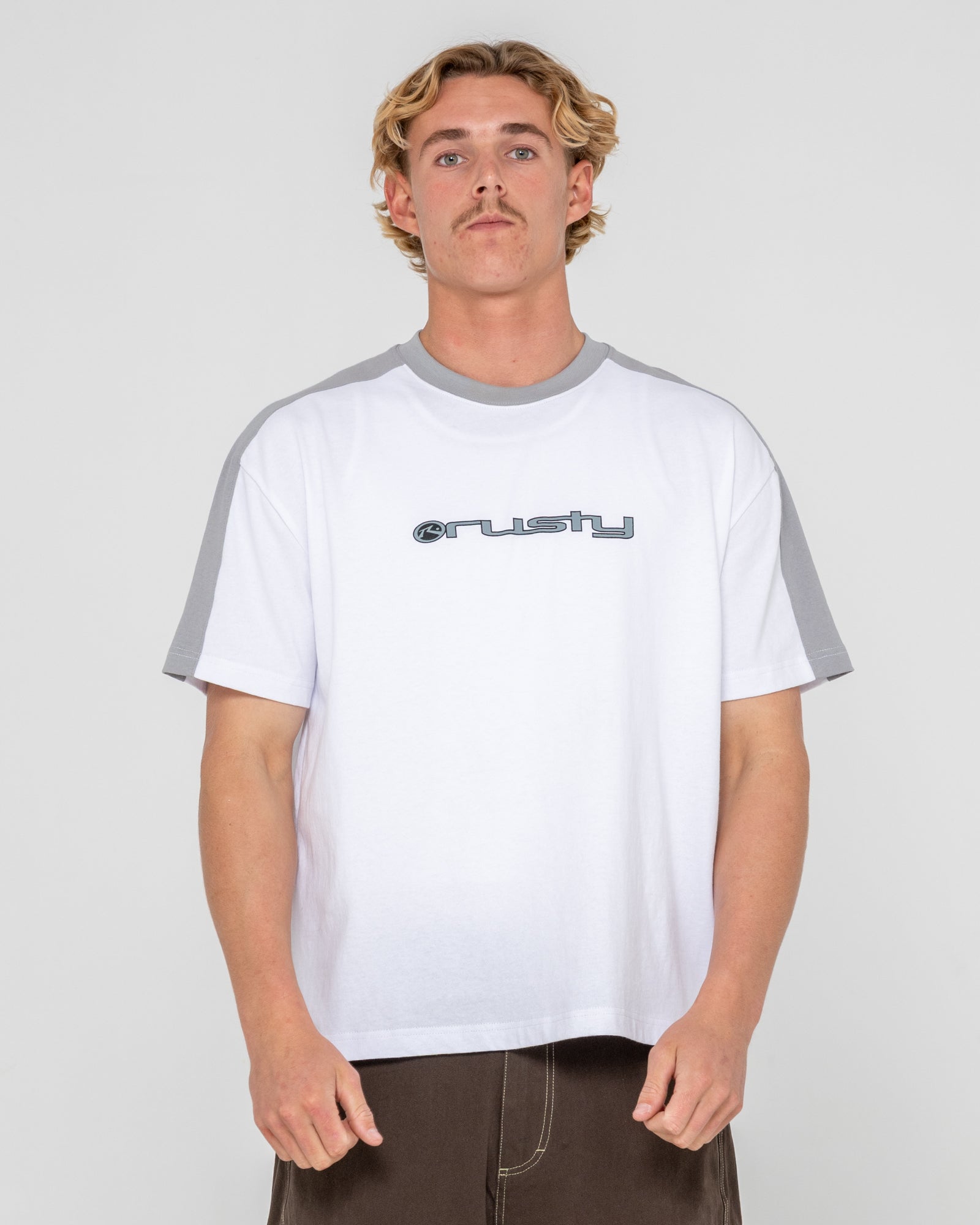 Remera Weapon Short Sleeve White