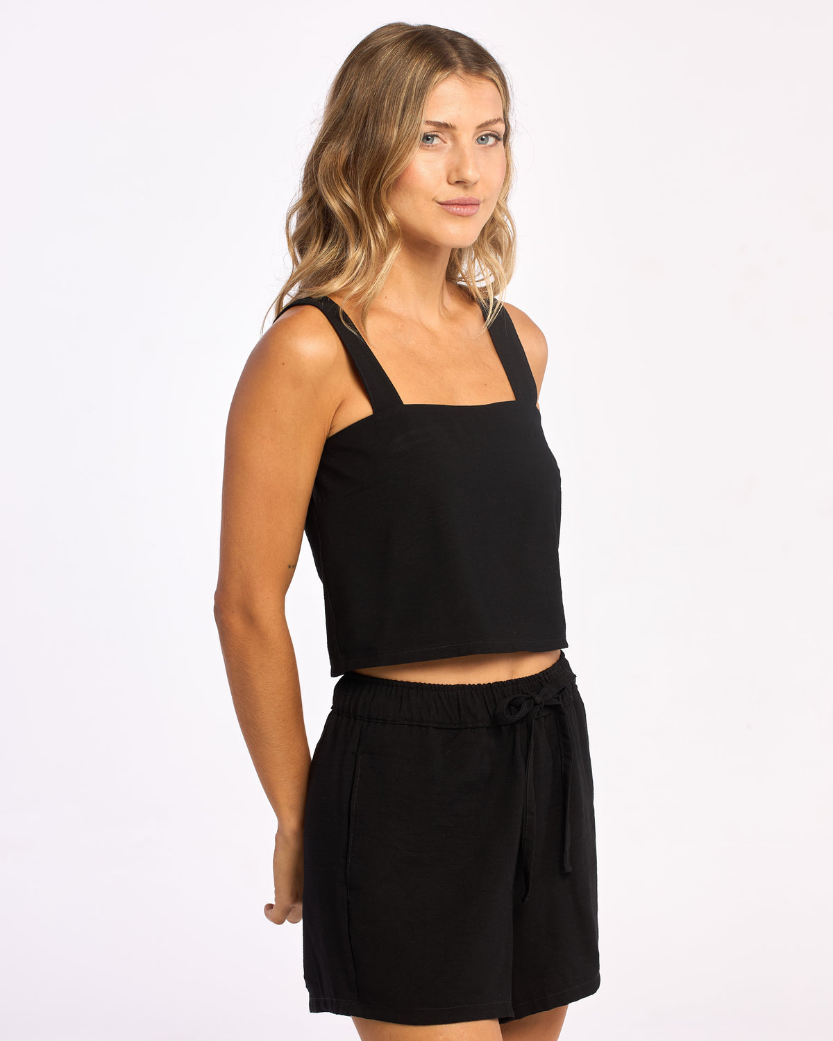 Fashion Top Byron Sleeveless Crop Top Black
