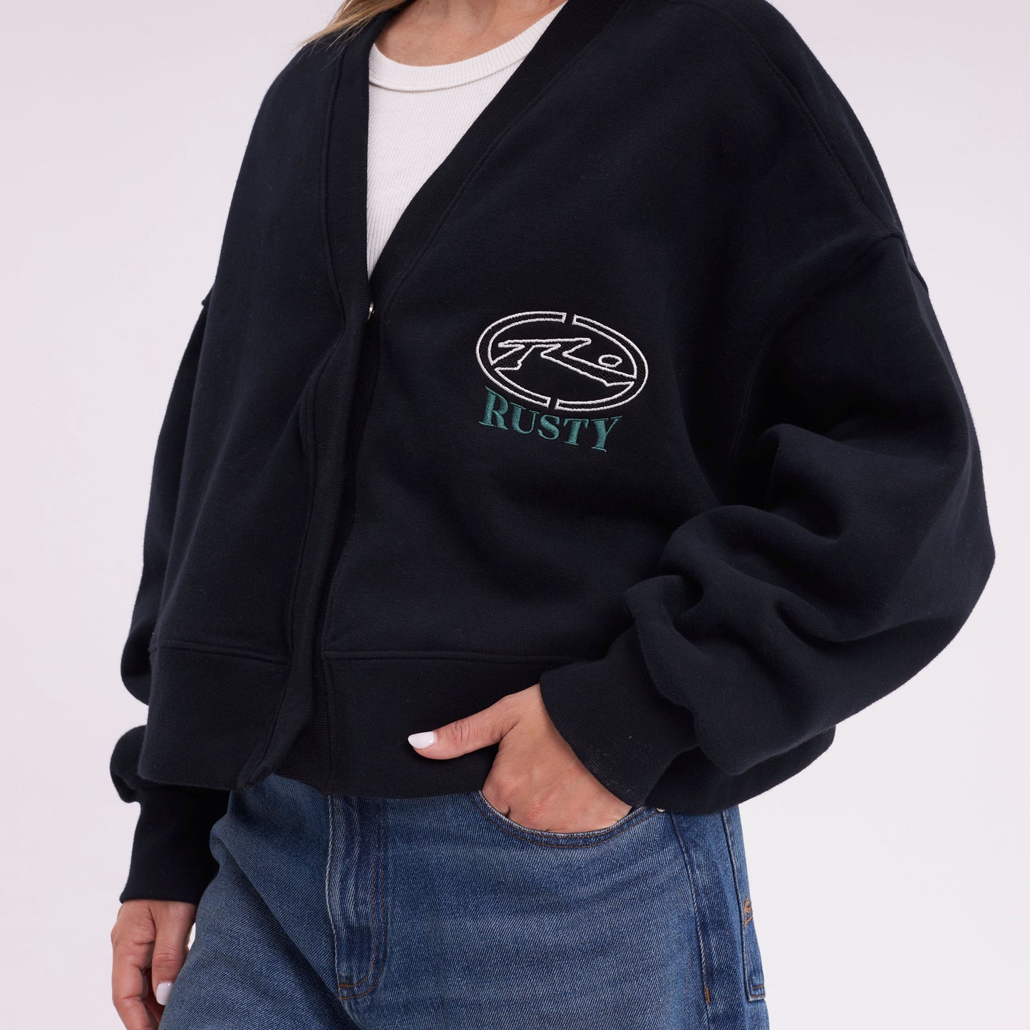 Campera Canguro Atomic Cardigan Black
