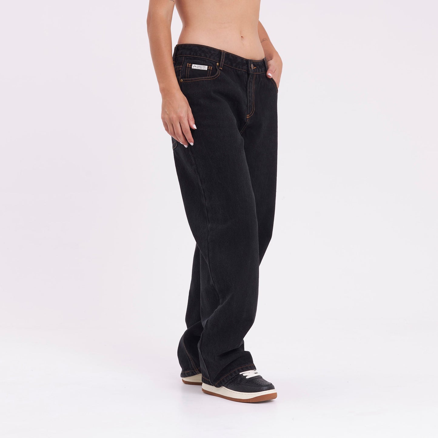 Jean Bethany Baggy Low Rise Black Out