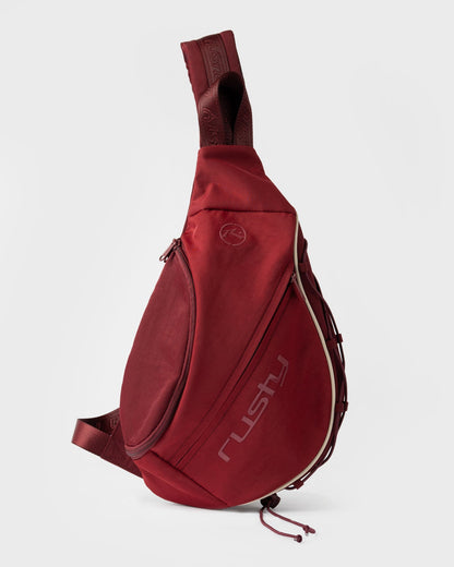 Mochila Free Run Nylon Sling Backpack Burgundy