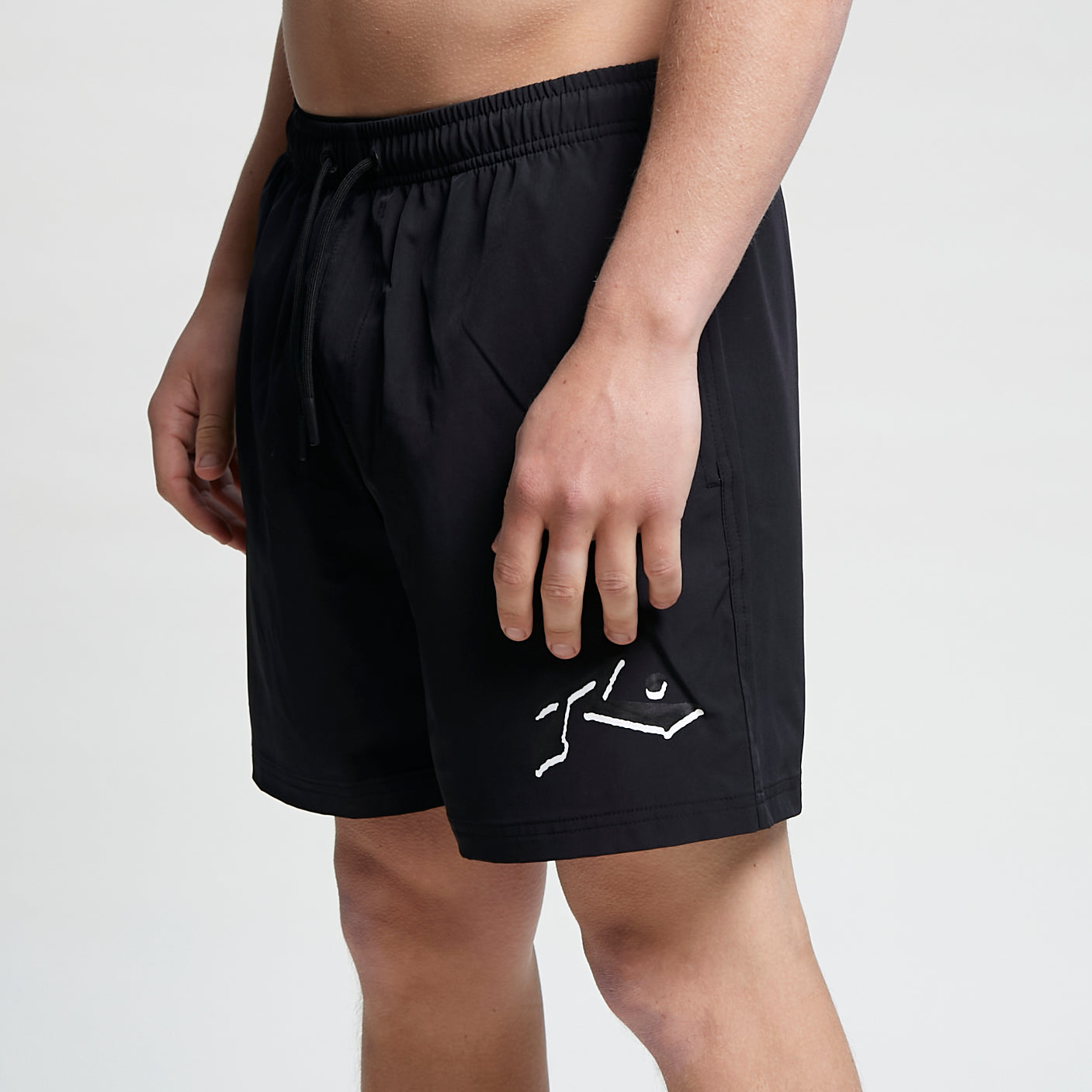 Short Amped Bs Black