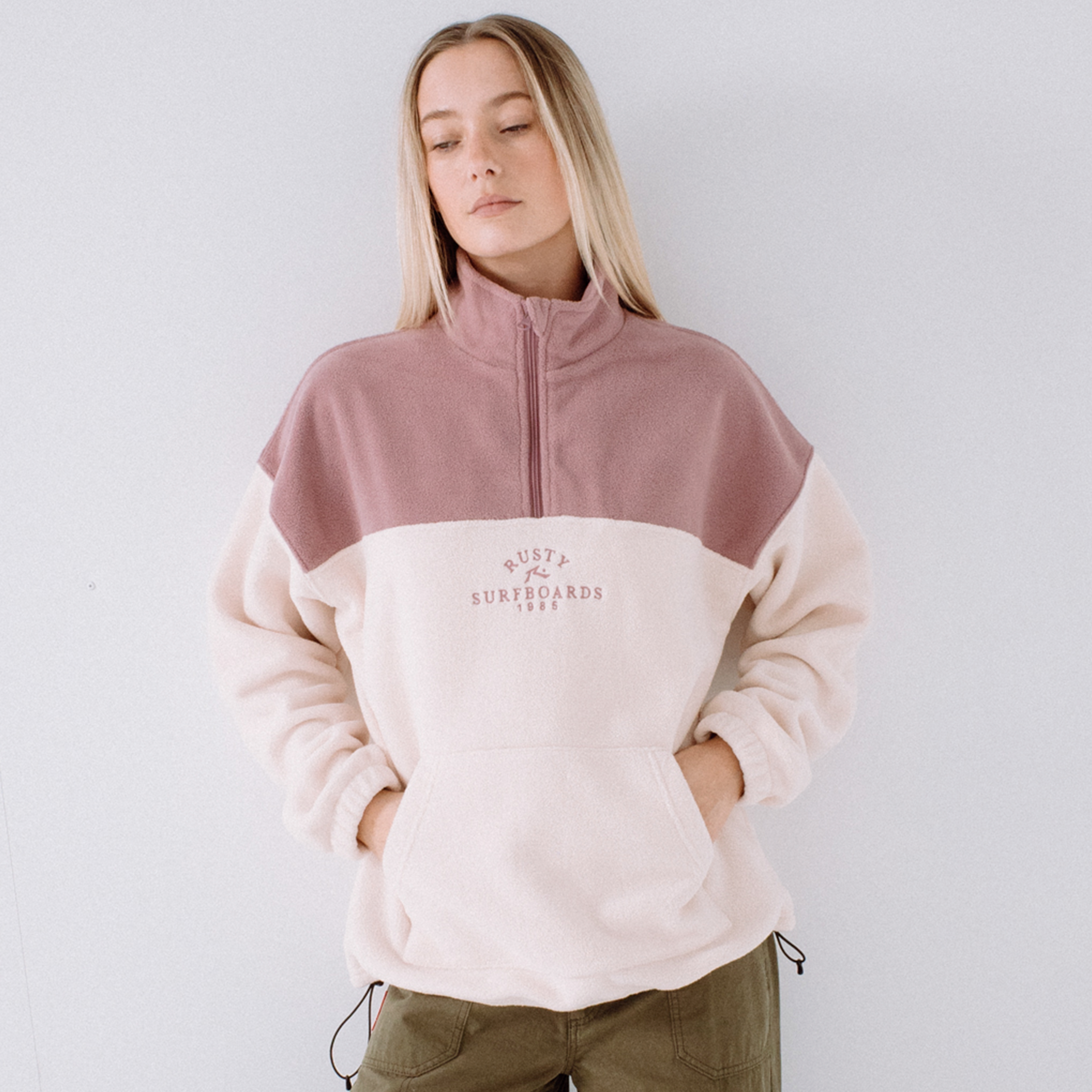 Campera Liviana Central Division Polar Pink A Boo