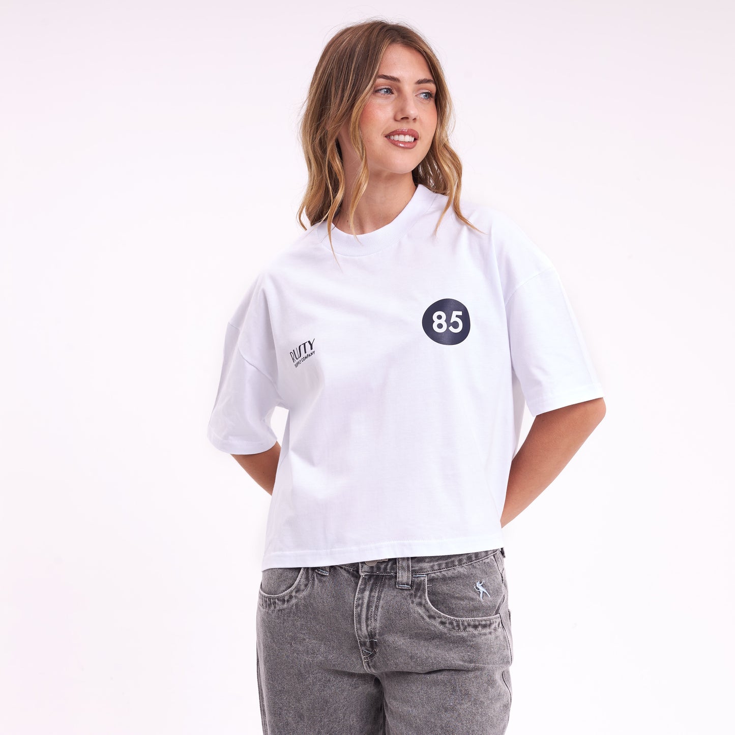 Remera Chixy Crop Boxy Fit White