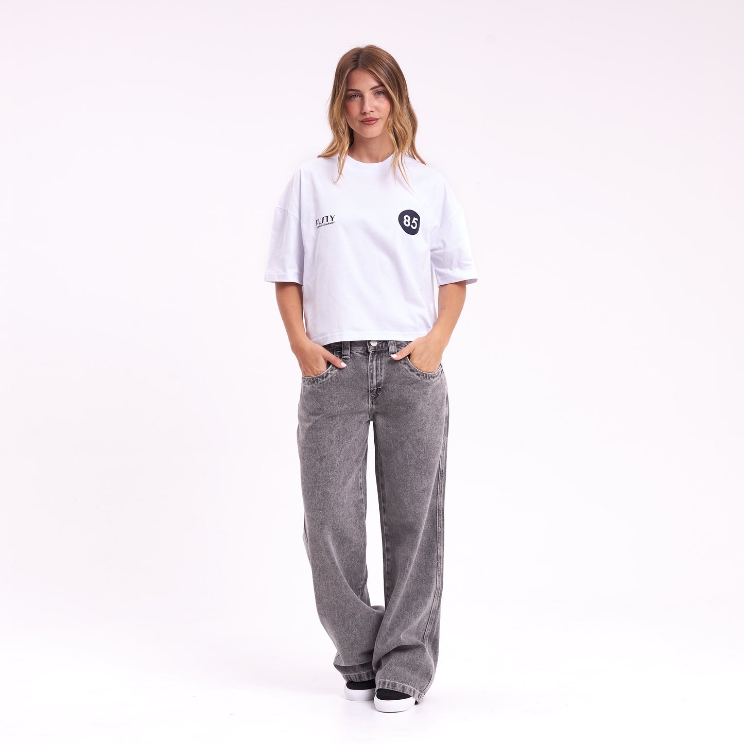 Remera Chixy Crop Boxy Fit White