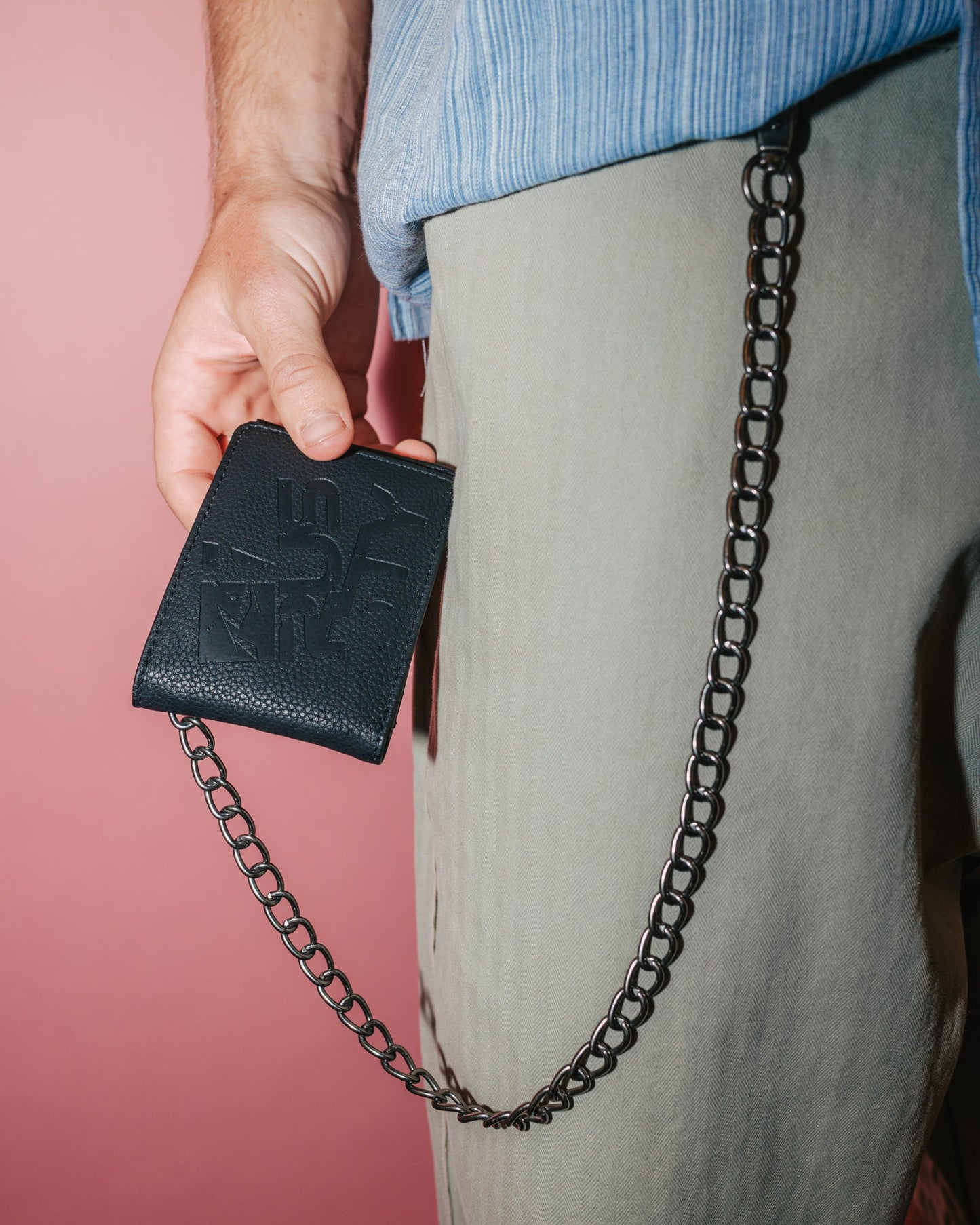 Billetera District Chain Wallet Black