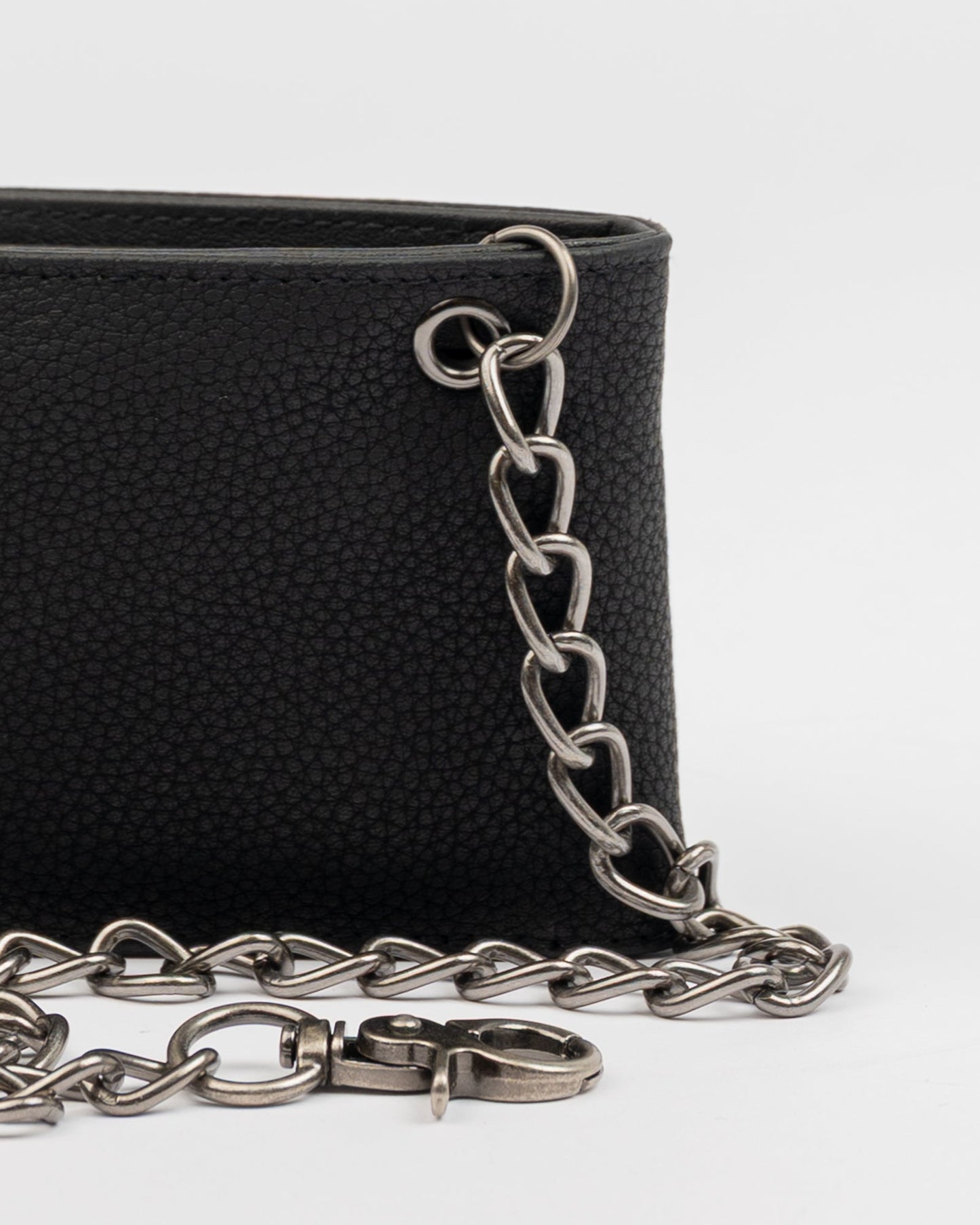Billetera District Chain Wallet Black