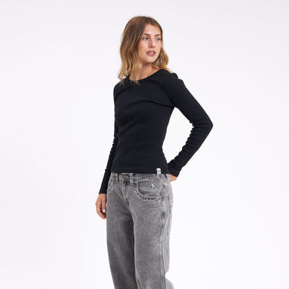 Remera Essential Fitted Black