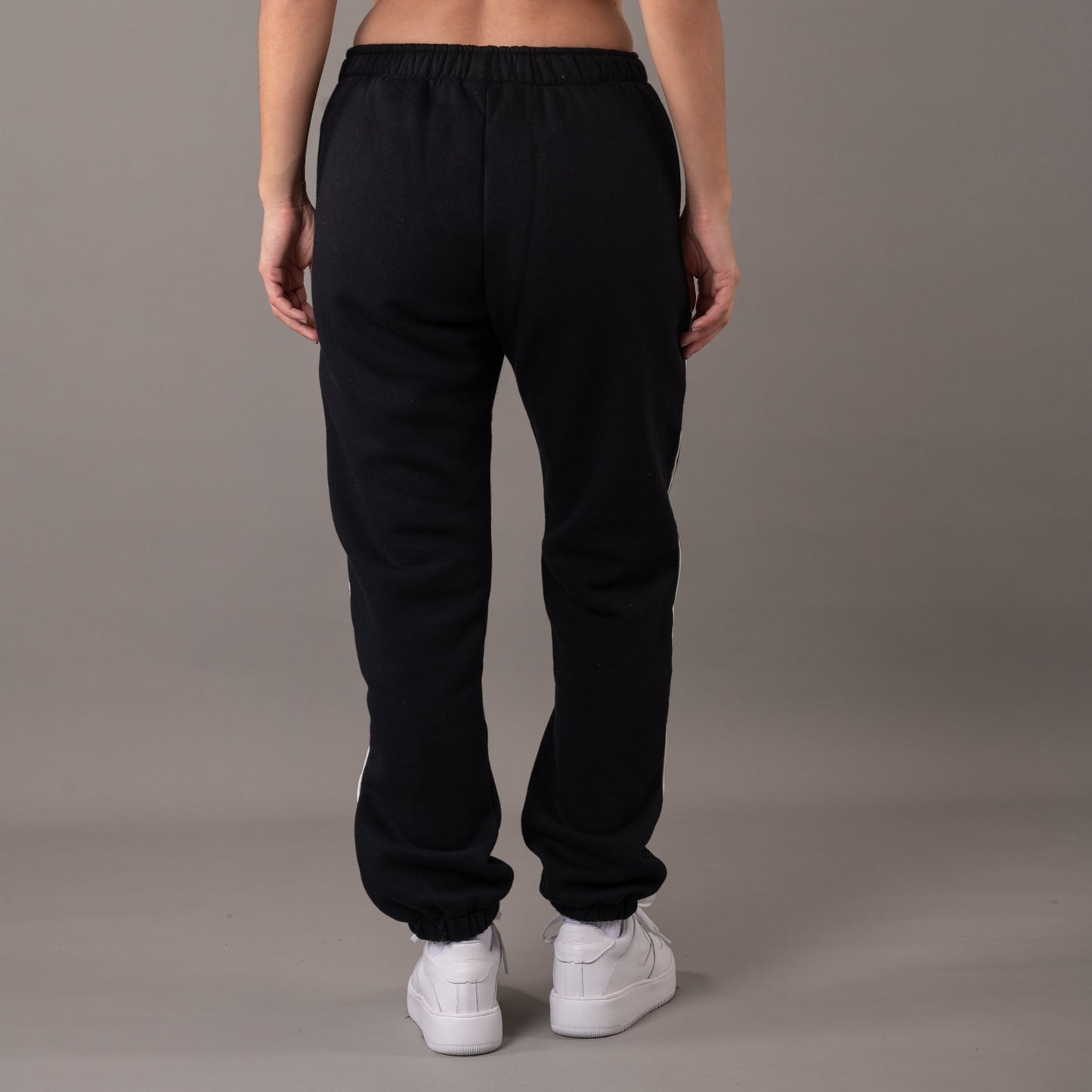 Jogging Essentials Low Rise Black