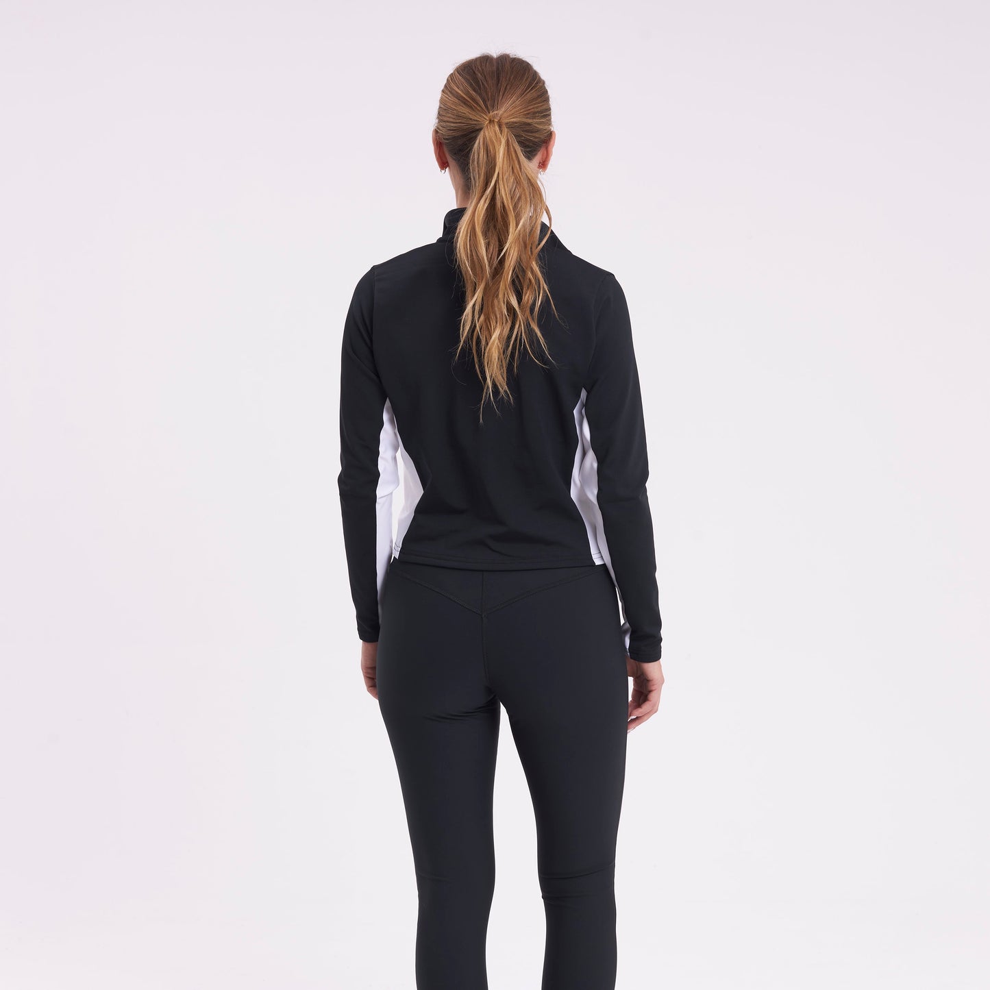 Campera Canguro Latitud Sporty Black