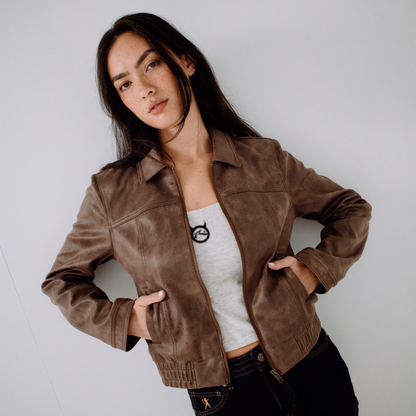 Campera Liviana Lizzy Faux Leather Fitted Ash Brown