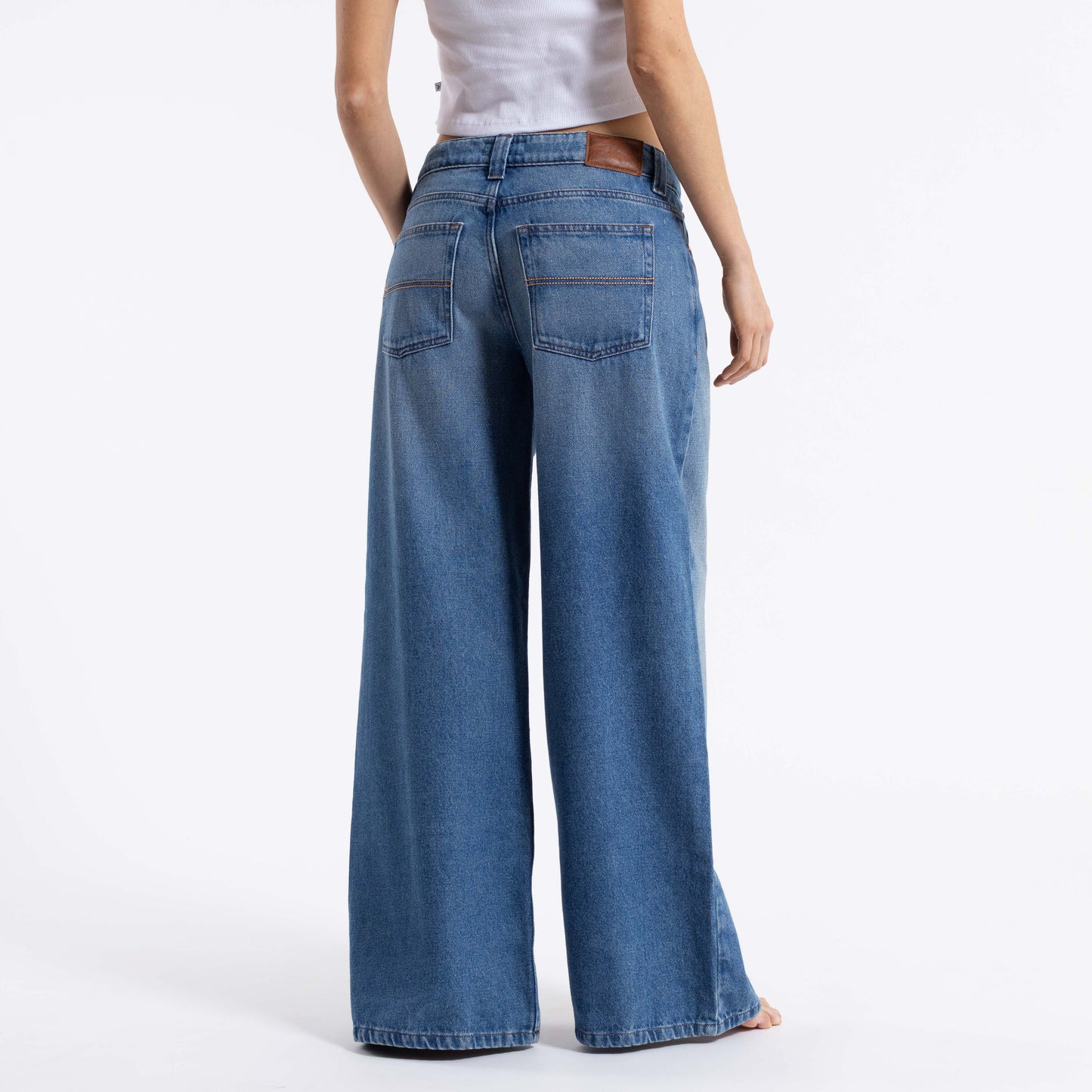 Jean Low Rise Super Wide Leg Middy Blue