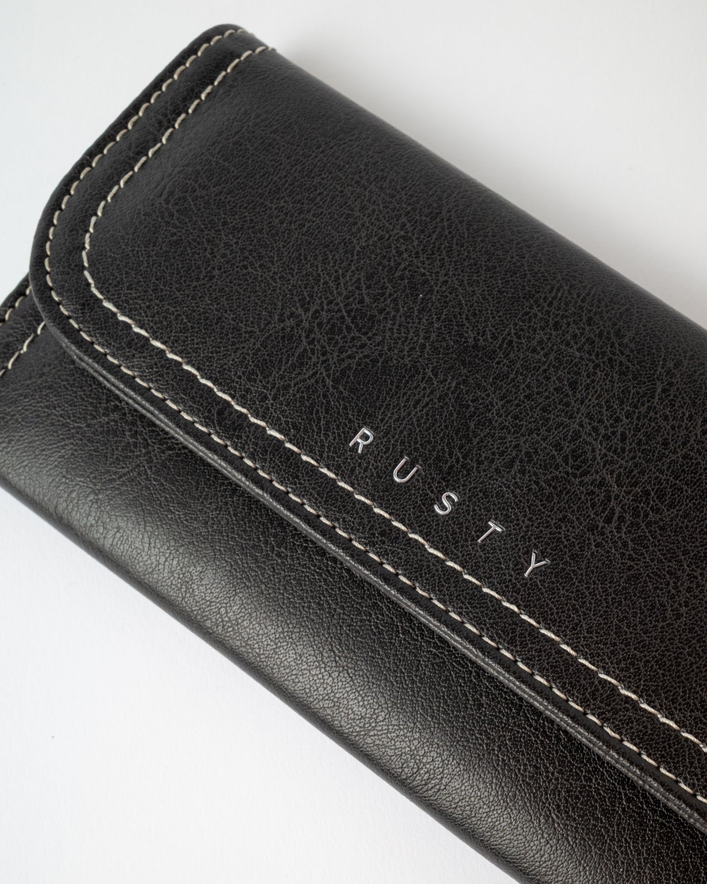 Billetera Mallory Flap Wallet Black