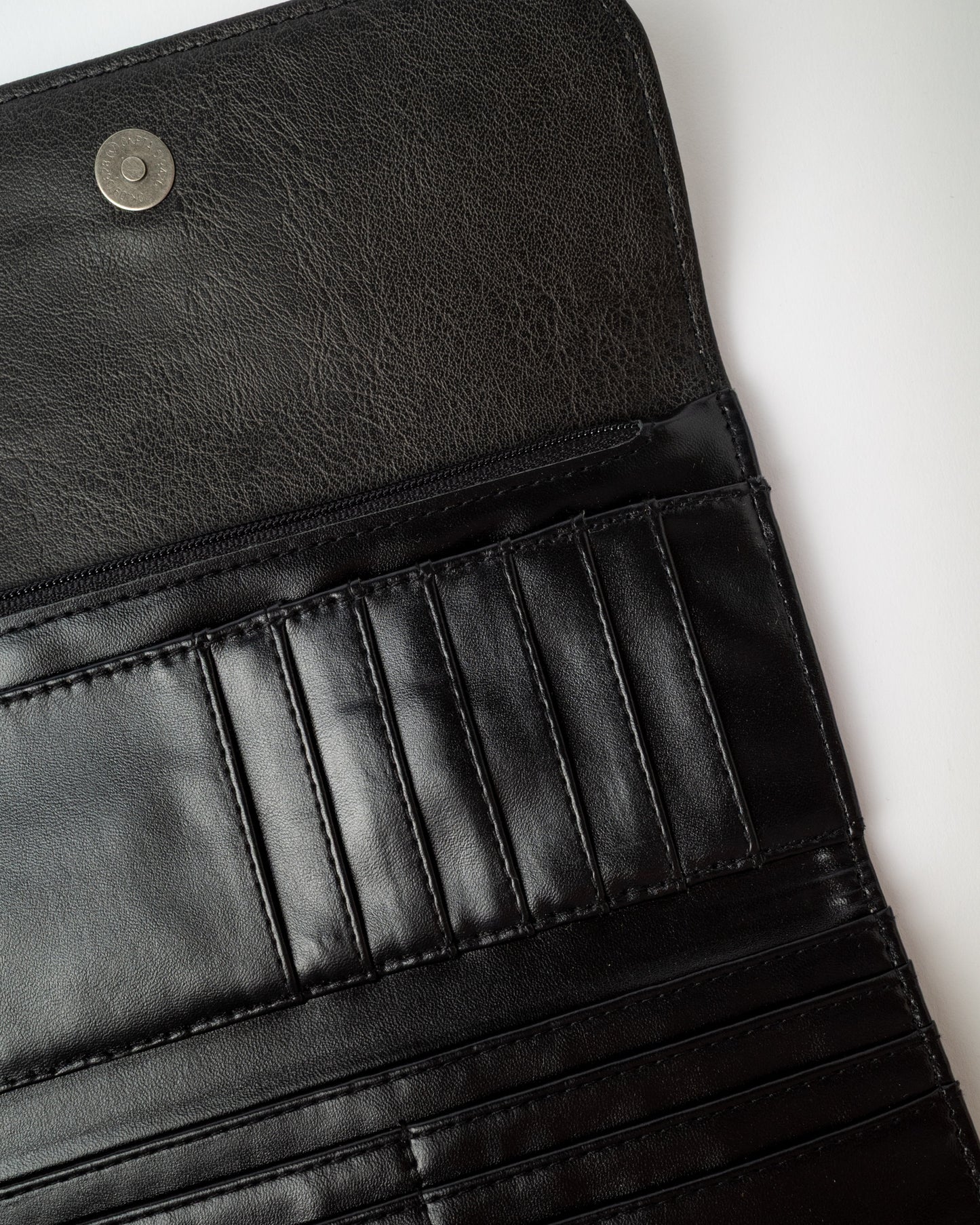 Billetera Mallory Flap Wallet Black