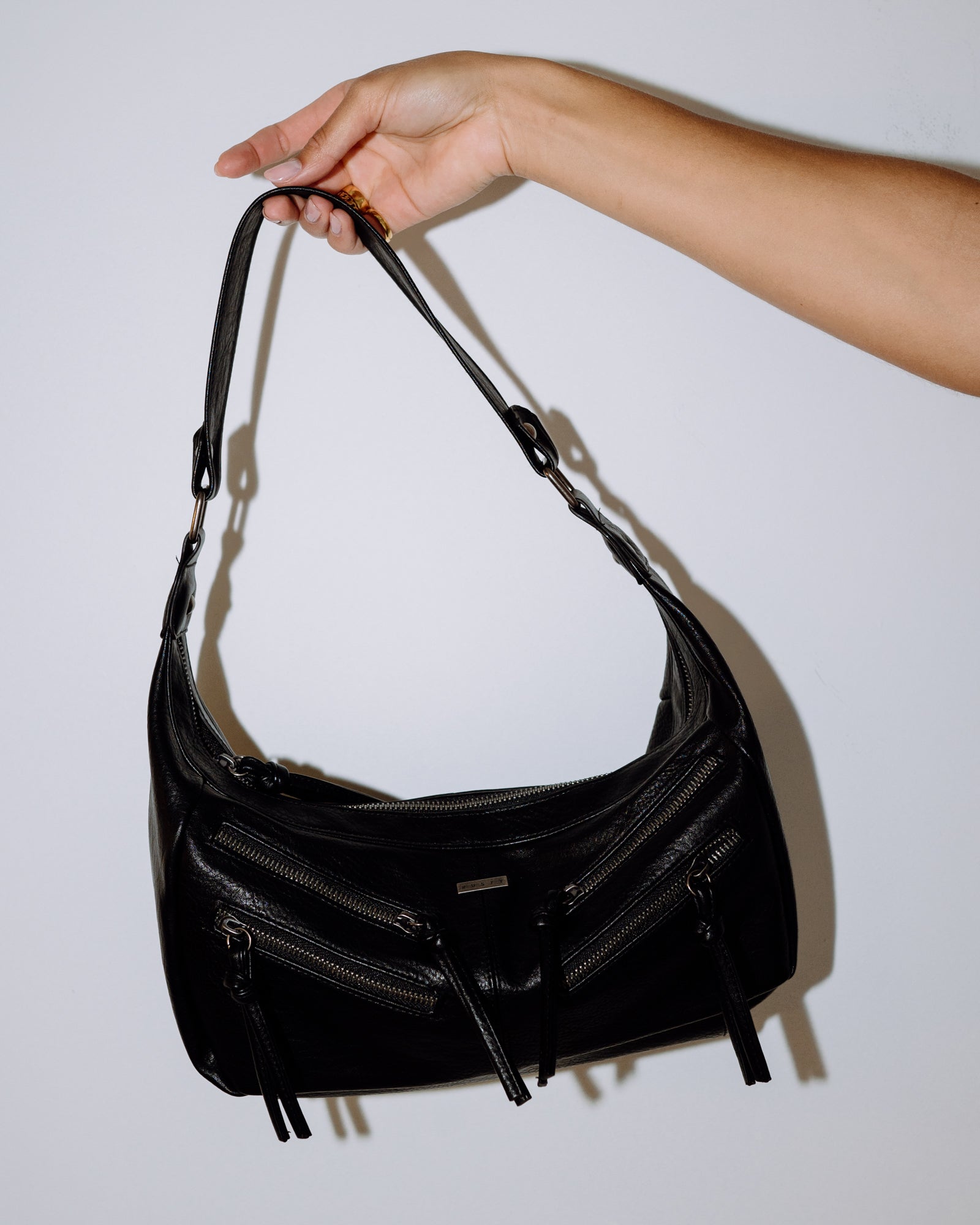 Bolso Melrose Shoulder Bag Black