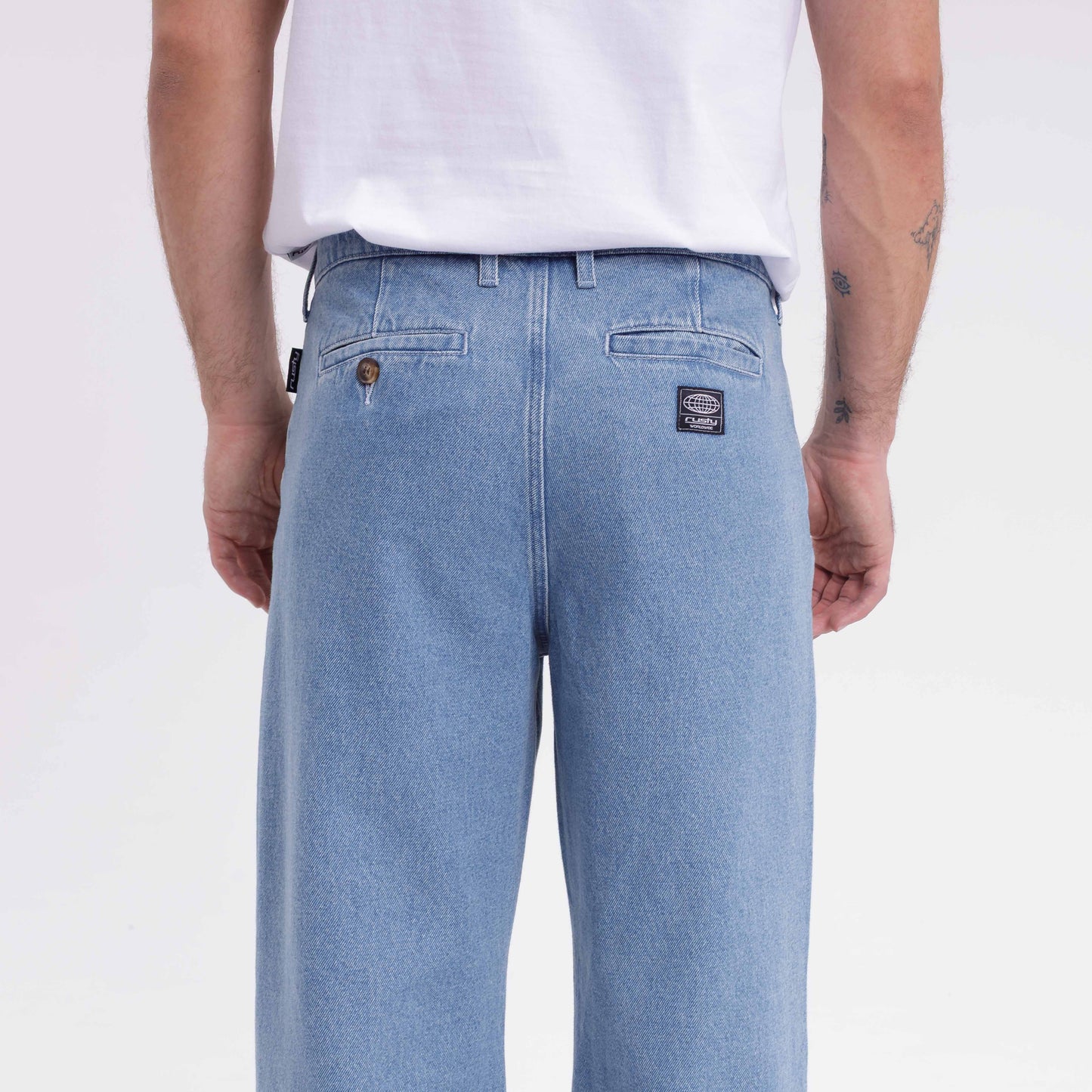 Jean Morty Skate Flat Sky