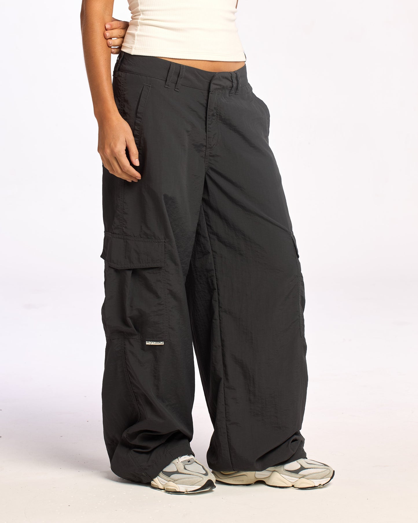 Pantalon Melrose Loose Low Rise Cargo Carbon