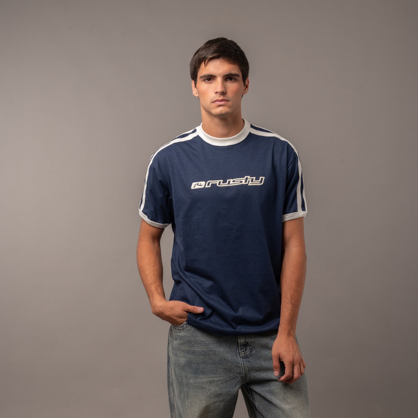 Remera Pedro Navy Blue/Off White